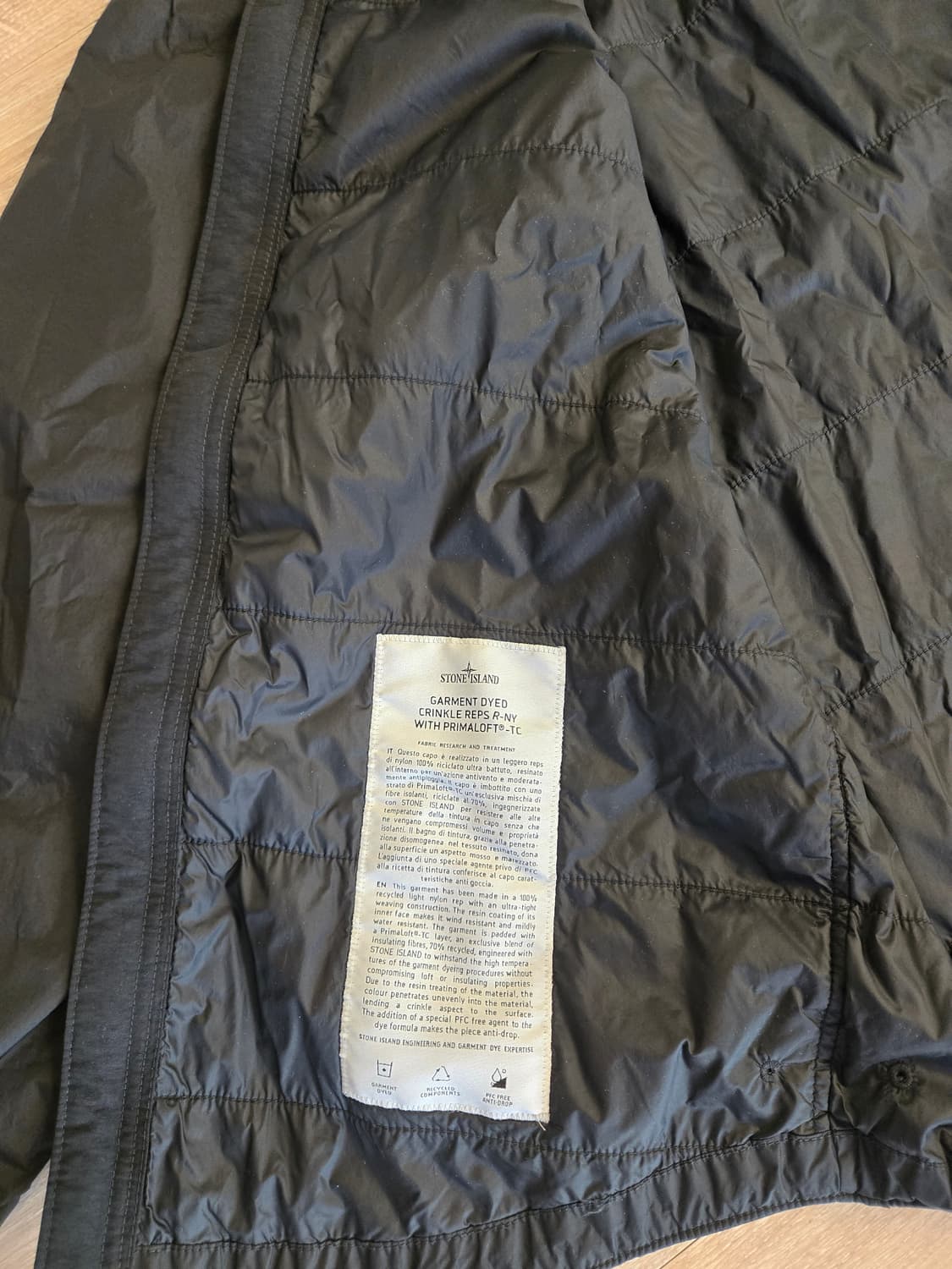 (새상품) 스톤아일랜드 나일론 자켓 상품이미지5