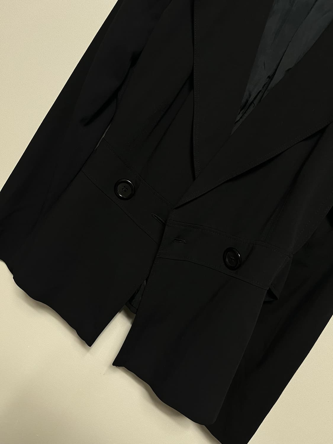 엠포리오 아르마니 블랙 여성 자켓 상품이미지4