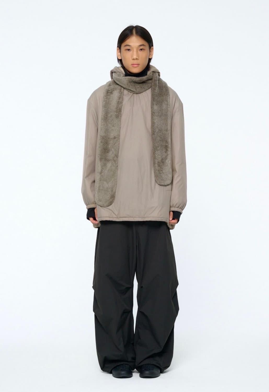 [M] 아모멘토 나일론 리버시블 패디드 판초 베이지 상품이미지6