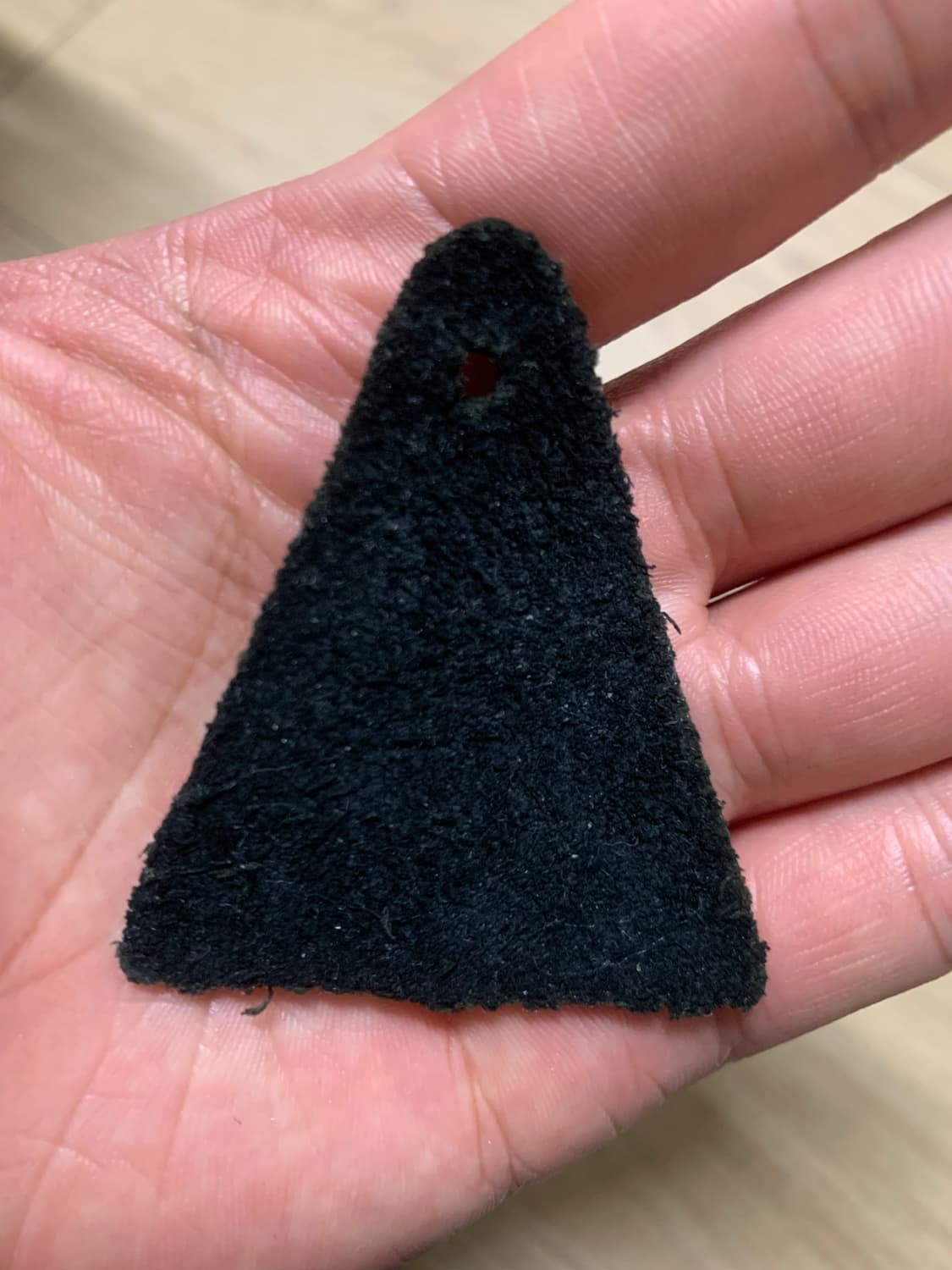 클락스 왈라비 가죽 삼각택 악세사리 판매합니다 상품이미지2