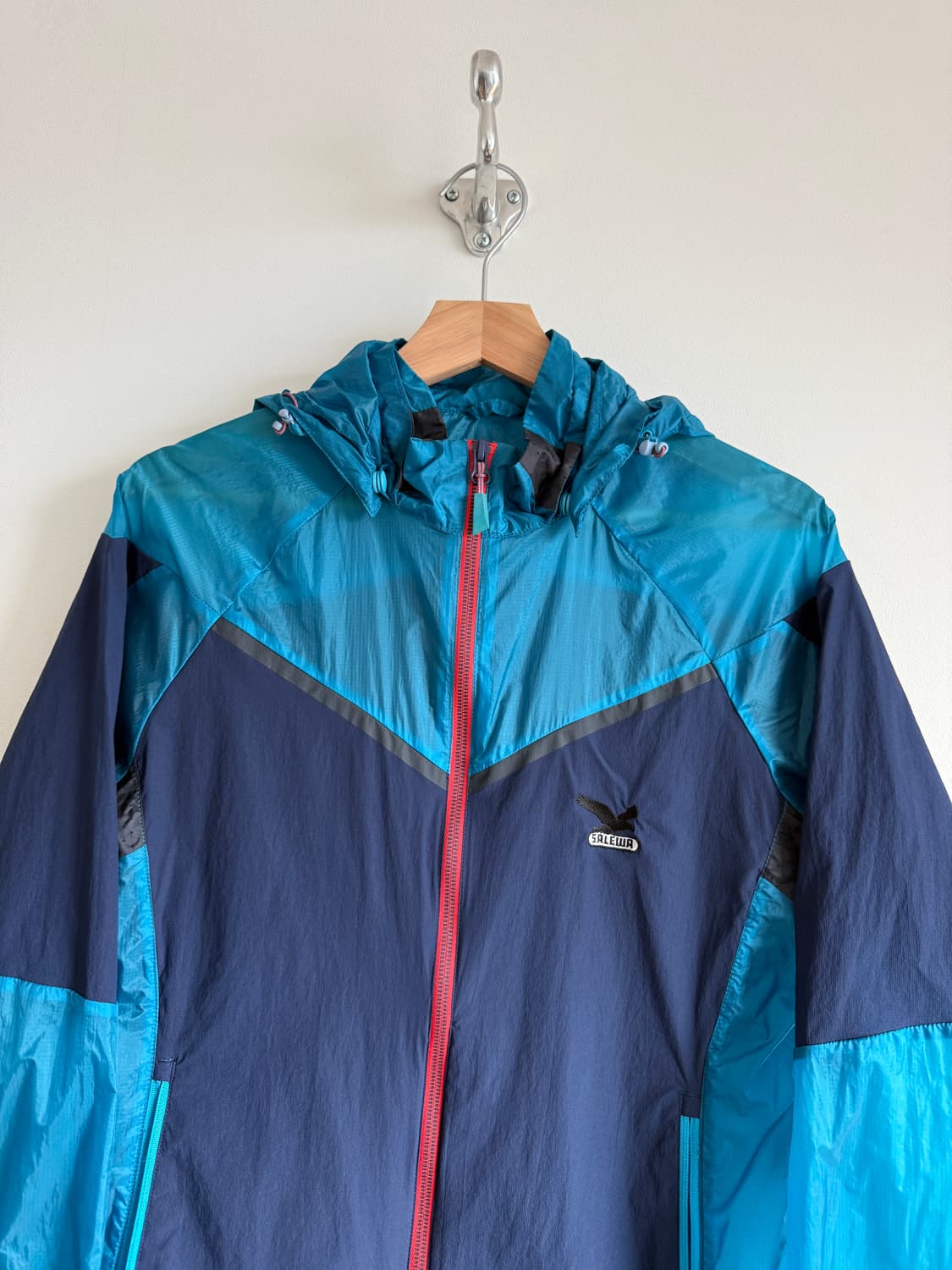 살레와(SALEWA) 경량 바람막이 윈드브레이커 상품이미지2