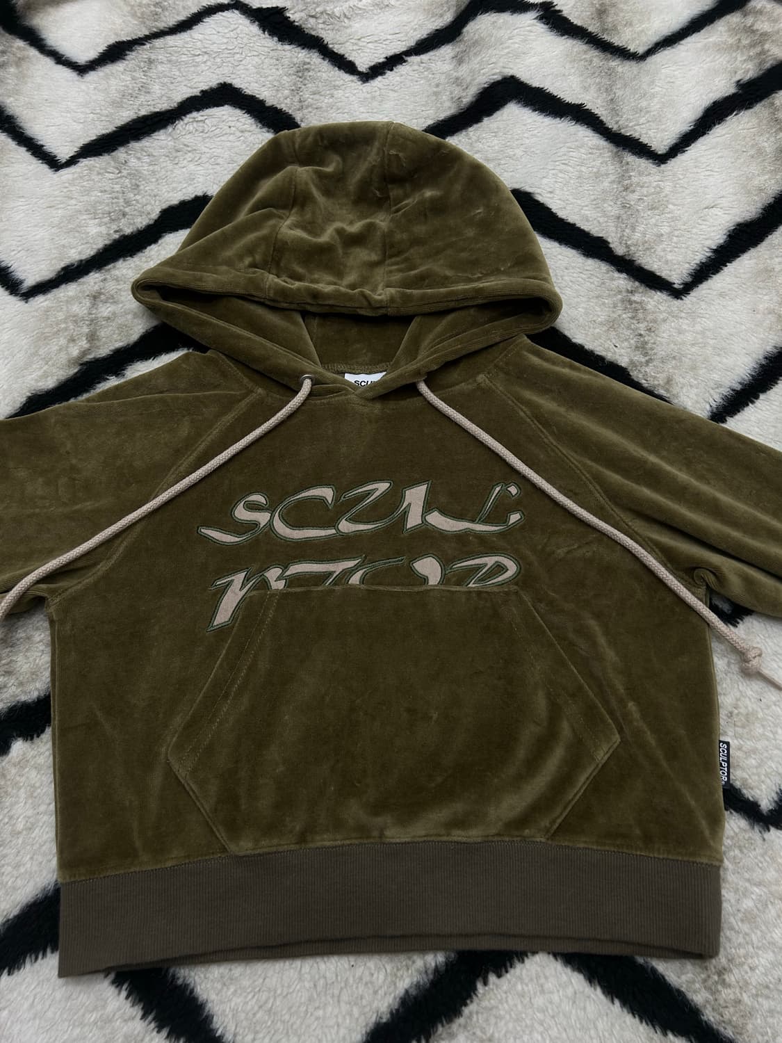 [S]스컬프터 벨벳 크롭 후드/짙은카키 상품이미지3
