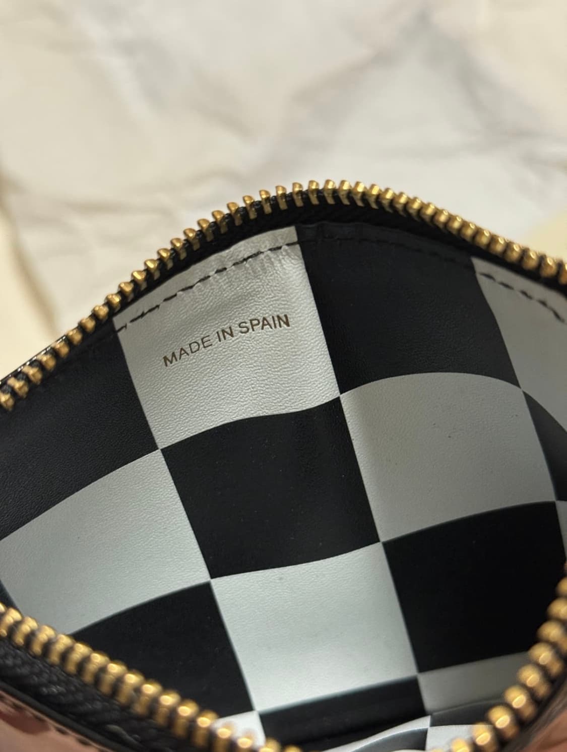 꼼데가르송 글로시 월렛 상품이미지4