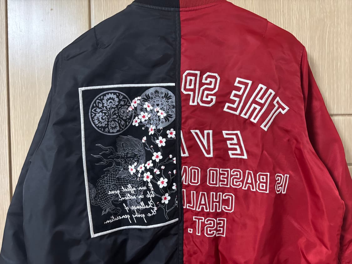 에비수 레드/블랙 봄버 자켓 상품이미지2