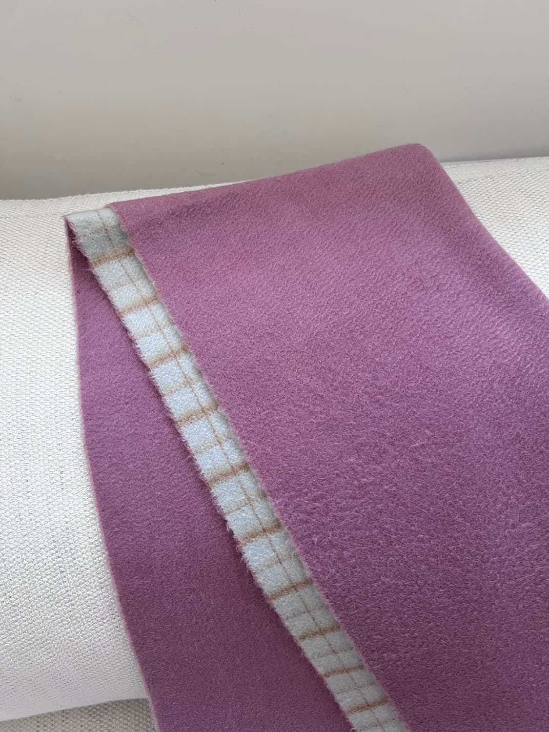 리버서블 캐시미어 머플러 (모브 핑크 & 민트 체크) 상품이미지5