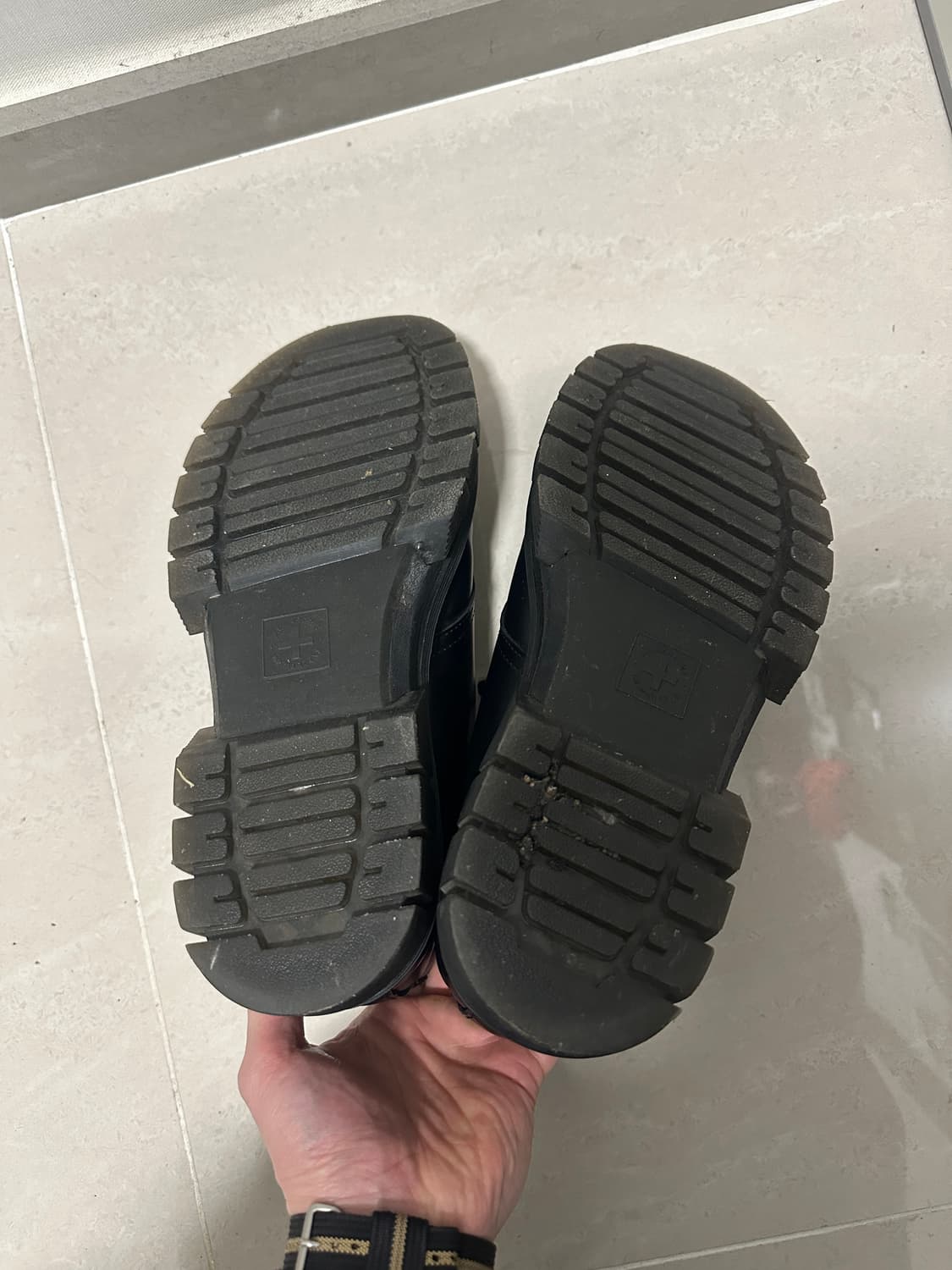 닥타마틴 구두 리카드 3i uk9 (280) 상품이미지6