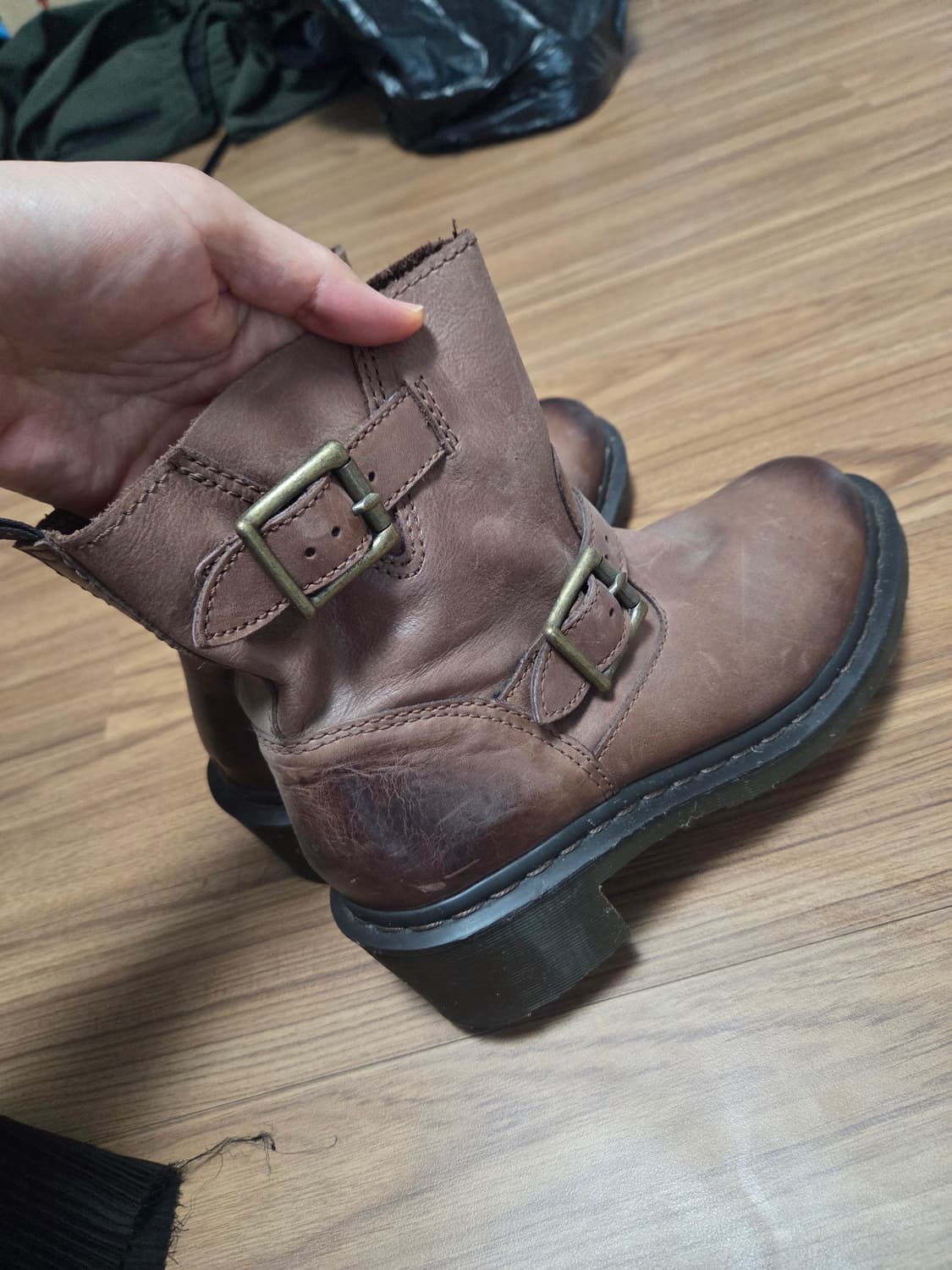 닥터마틴 엔지니어 부츠 UK6(250) 상품이미지4