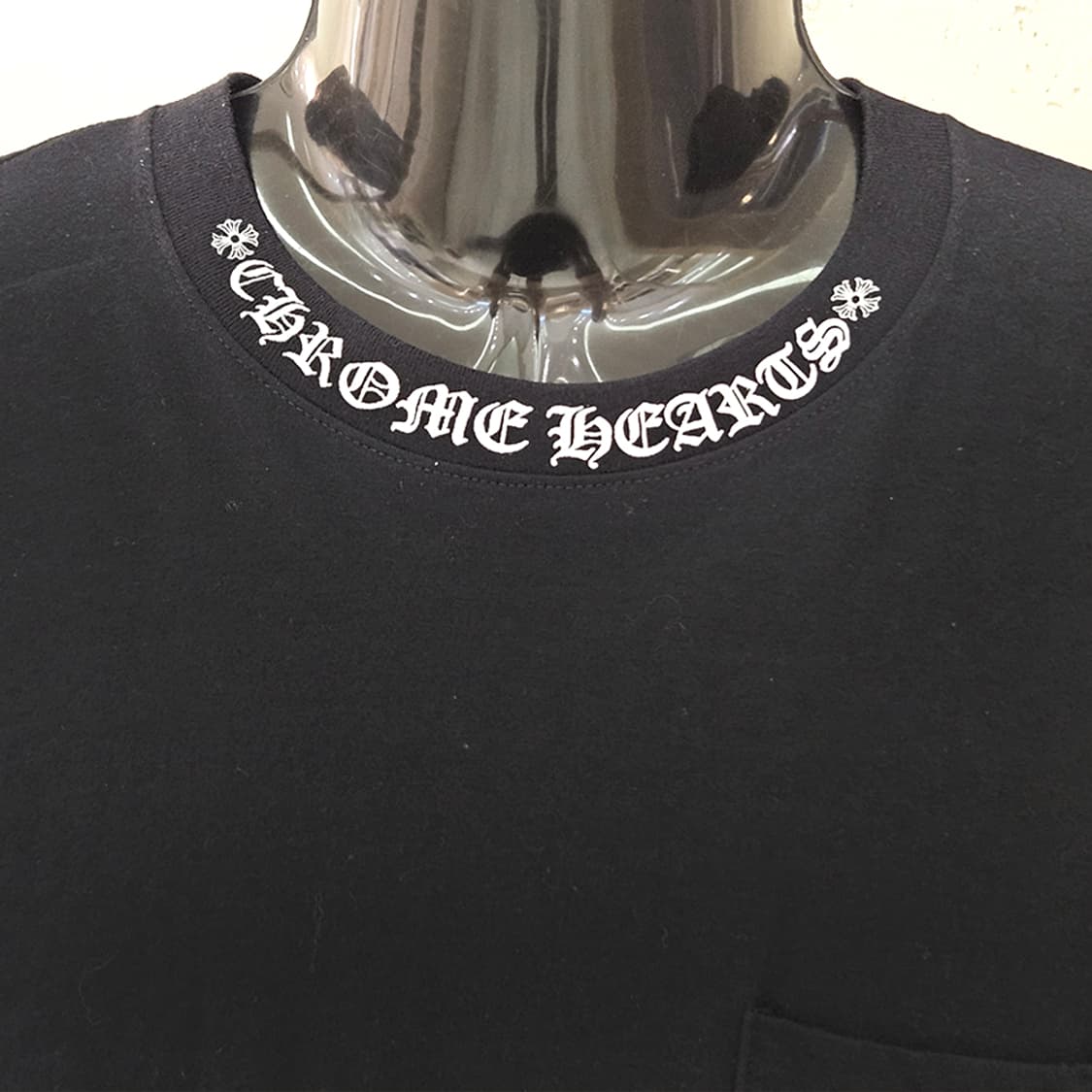 [M] 크롬하츠 넥 레터링 롱슬리브 블랙 B1213C137 상품이미지5