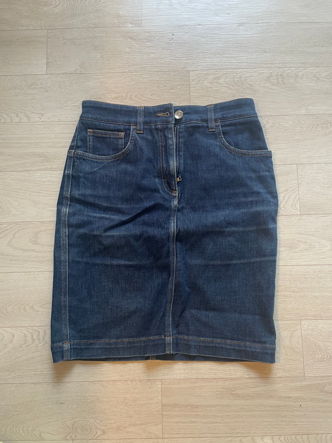 돌체앤가바나 데님스커트 상품이미지1