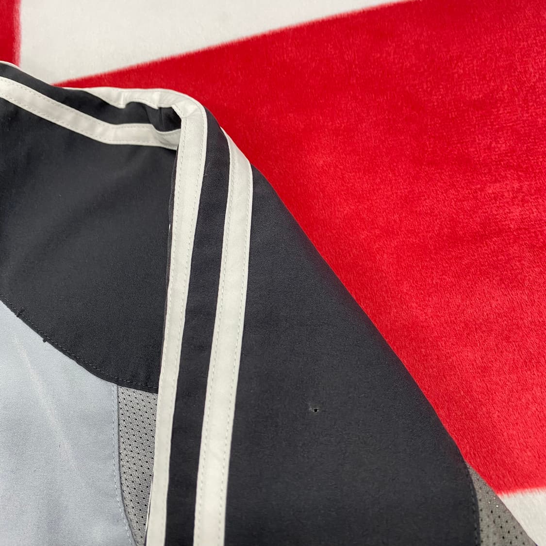 04-05아디다스 레알마드리드 바람막이 90 실측 M  상품이미지6