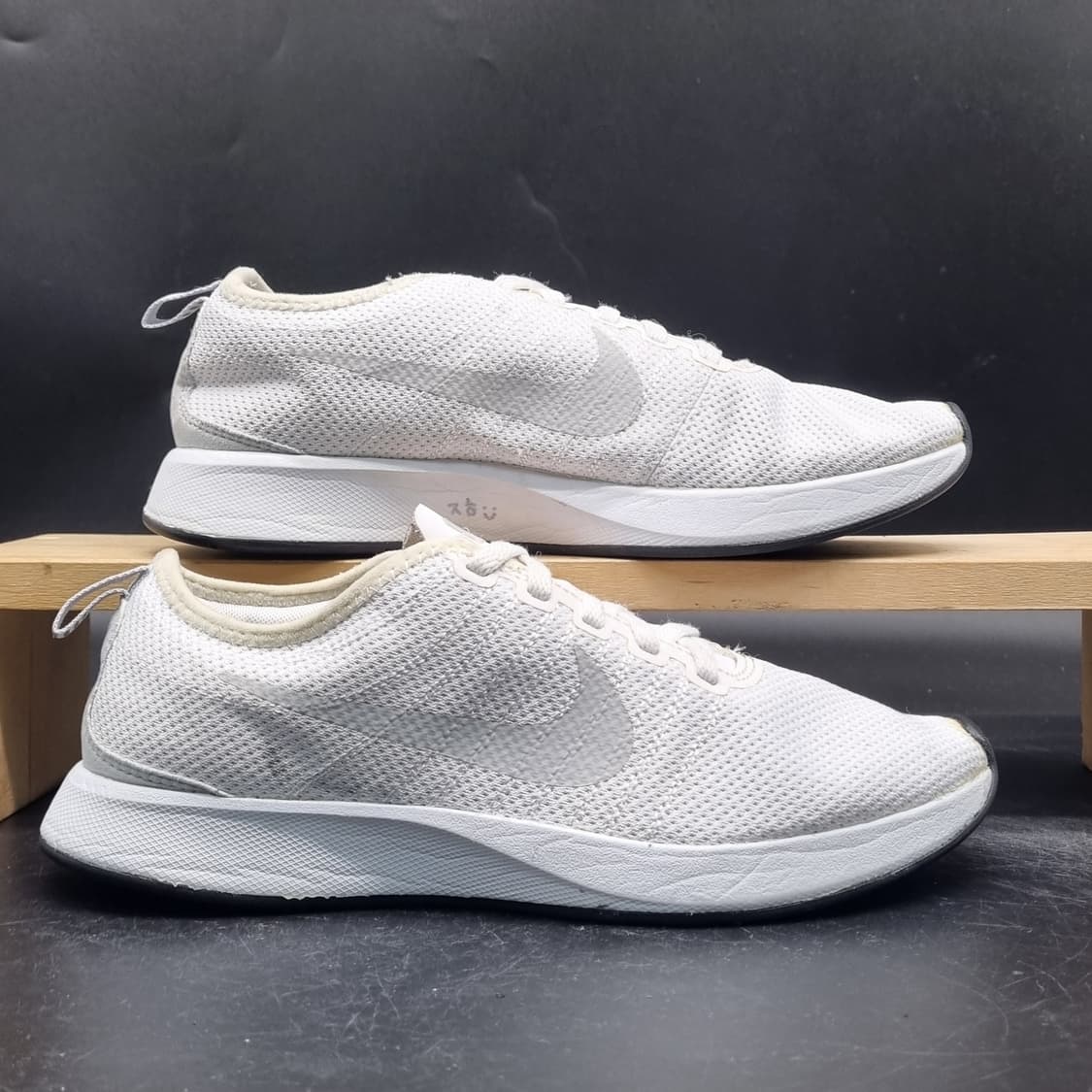 나이키 듀얼톤 레이서 여성운동화245 상품이미지1