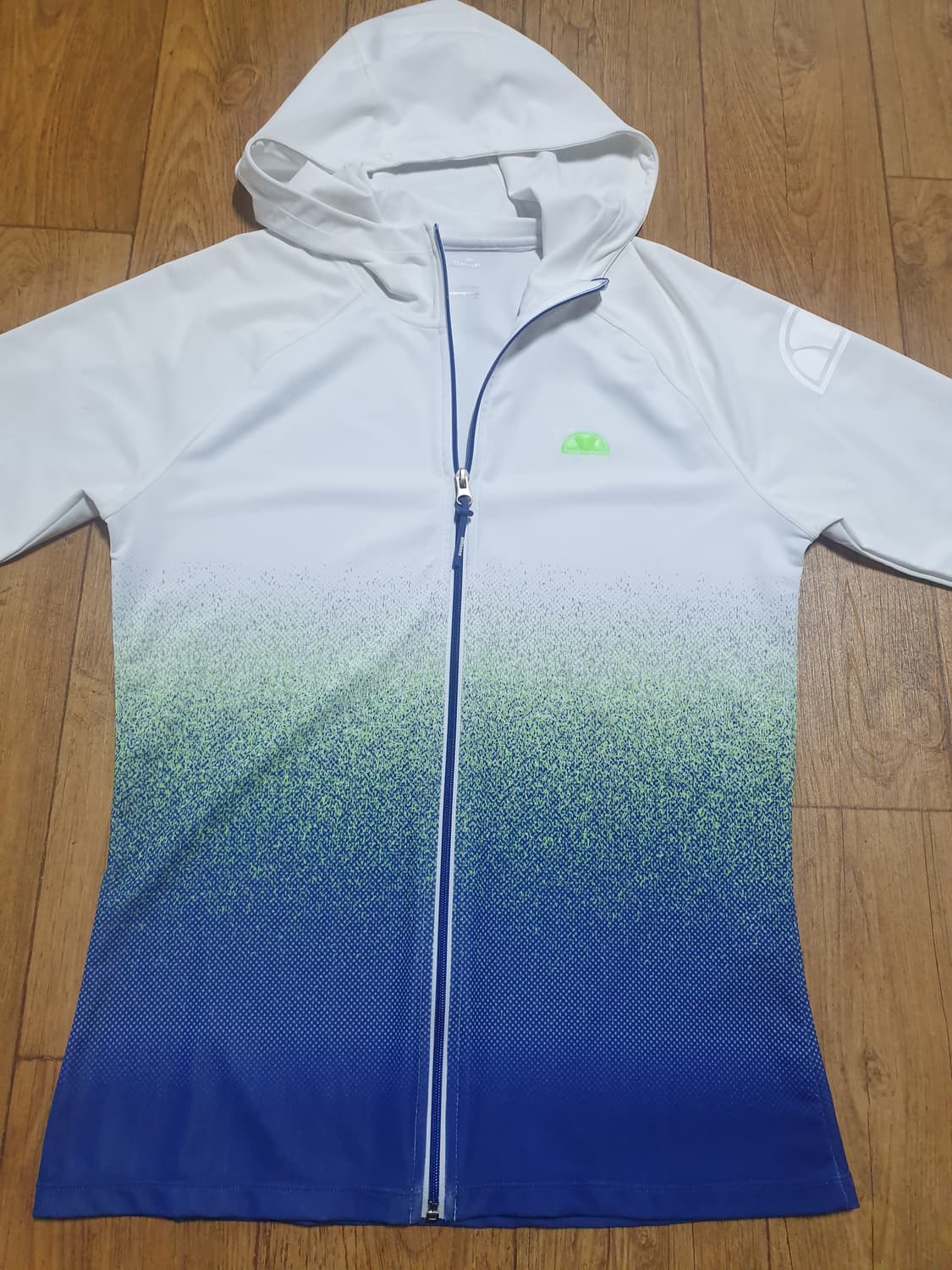 1145 엘레쎄 운동복 후드집업 95 사이즈입니다 상품이미지1