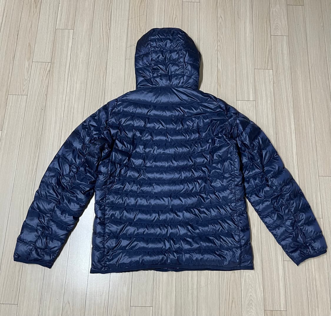 유니클로 경량 패딩 후드 상품이미지5