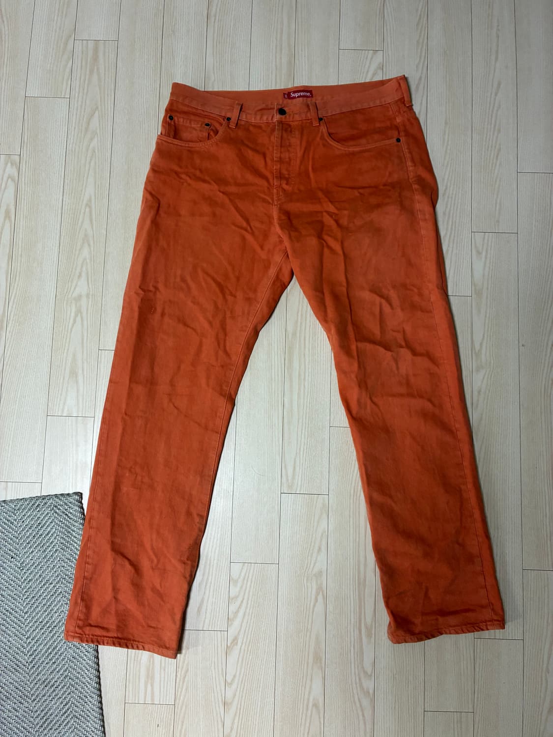 슈프림 레귤러진 36 상품이미지1