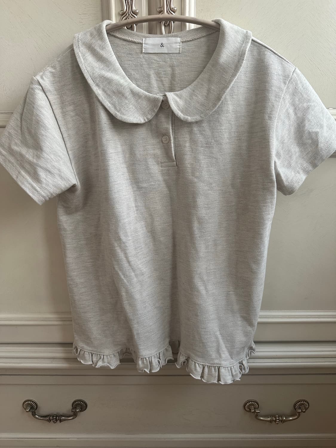 프릴 카라 반팔 티셔츠 오트밀  상품이미지1