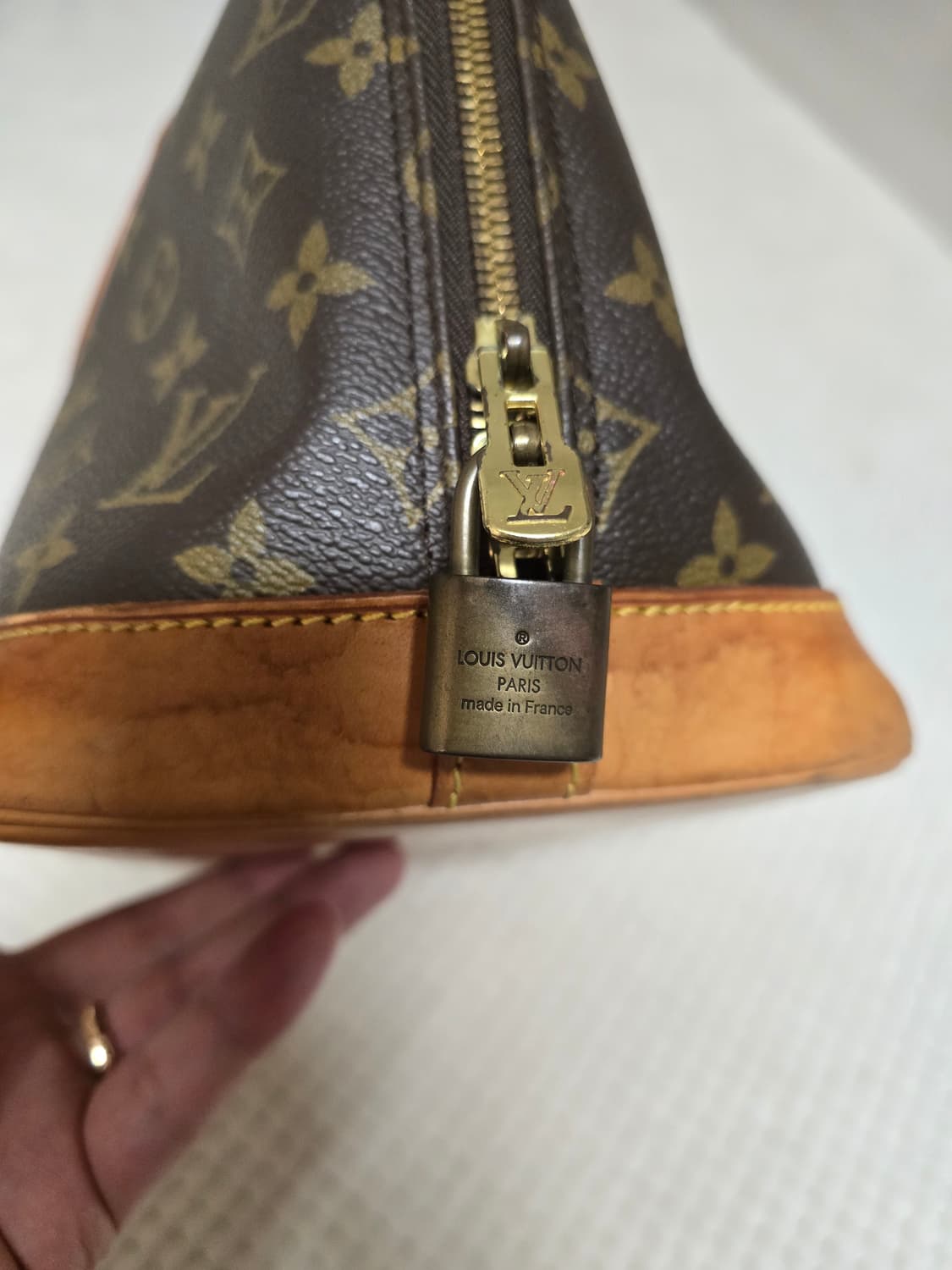루이비통 알마 MM 모노그램 정품 / 최저가 / 데일리 급처 상품이미지7