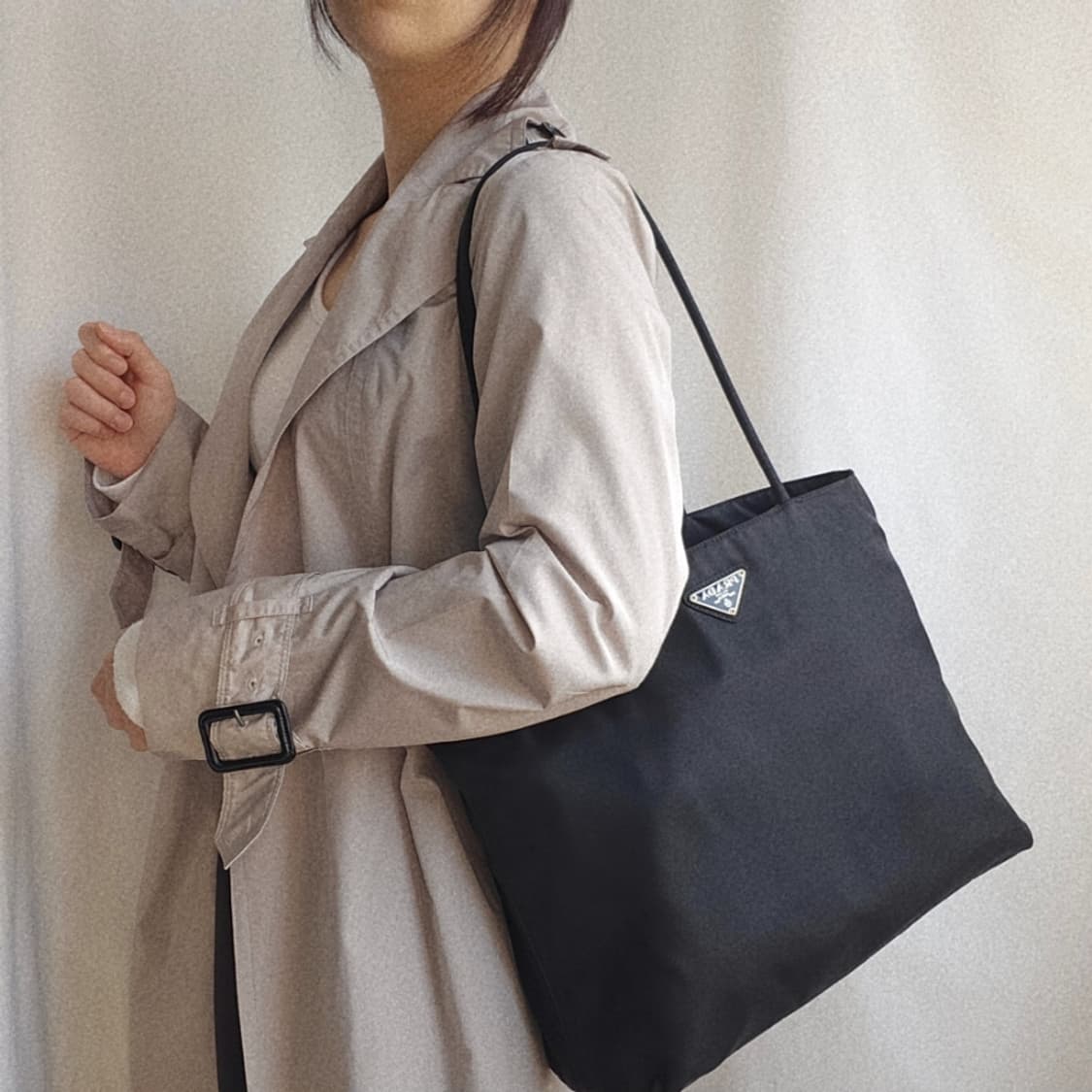 [정품 PRADA] 프라다 포코노 나일론 긴줄 숄더백 쇼퍼백 라지 상품이미지9