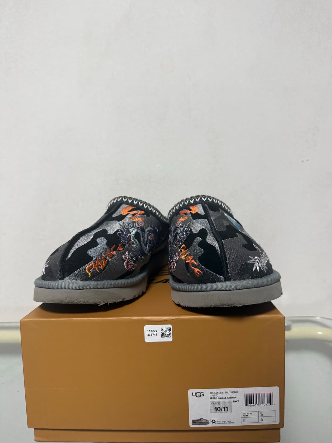 어그 팔라스 타스만 블랙카모 상품이미지2