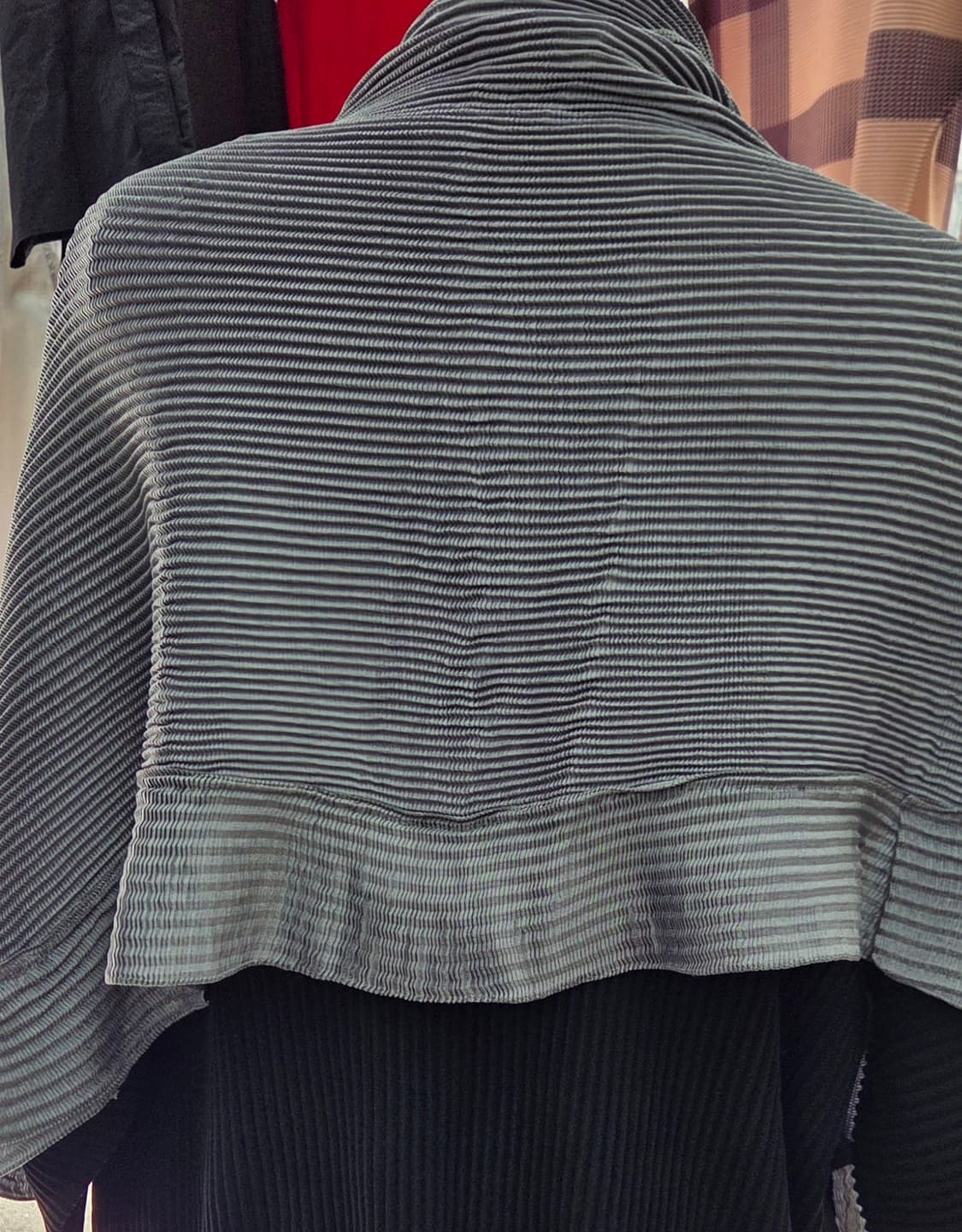 스페치오 플리츠 숄가디건  상품이미지2