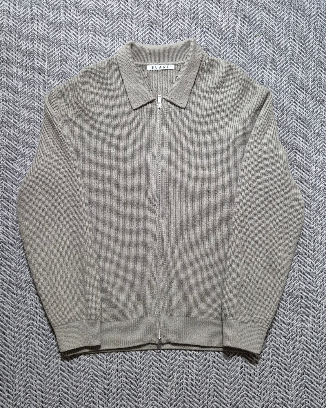 수아레 하찌 카라 집업 니트 M 라이트카키 상품이미지1