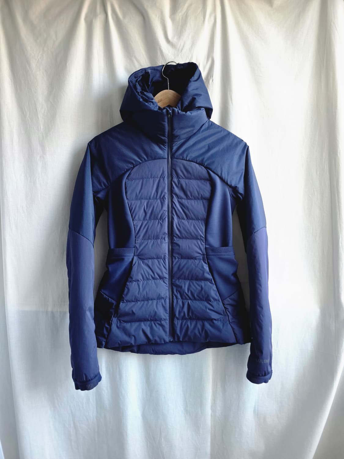 룰루레몬 다운 포잇 구스 패딩 자켓 상품이미지1