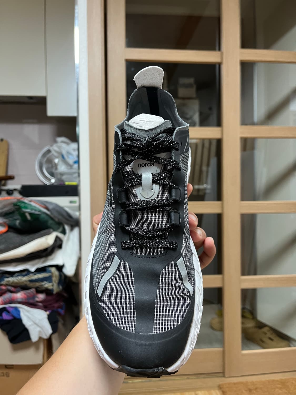 norda 001 core black 컬러 팝니다. 상품이미지2