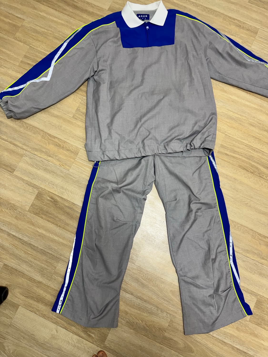 아더에러 셋업 상품이미지1