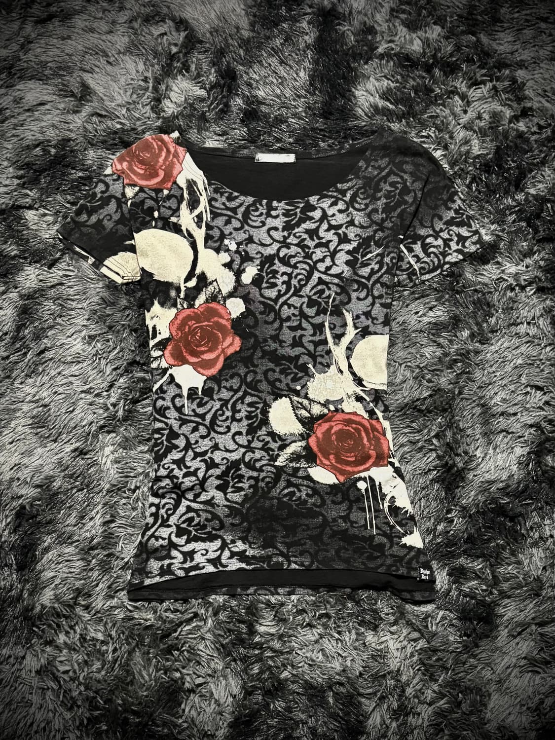 Dig Deep -black label- 해골&장미 고딕 워싱 프린팅 T 상품이미지1