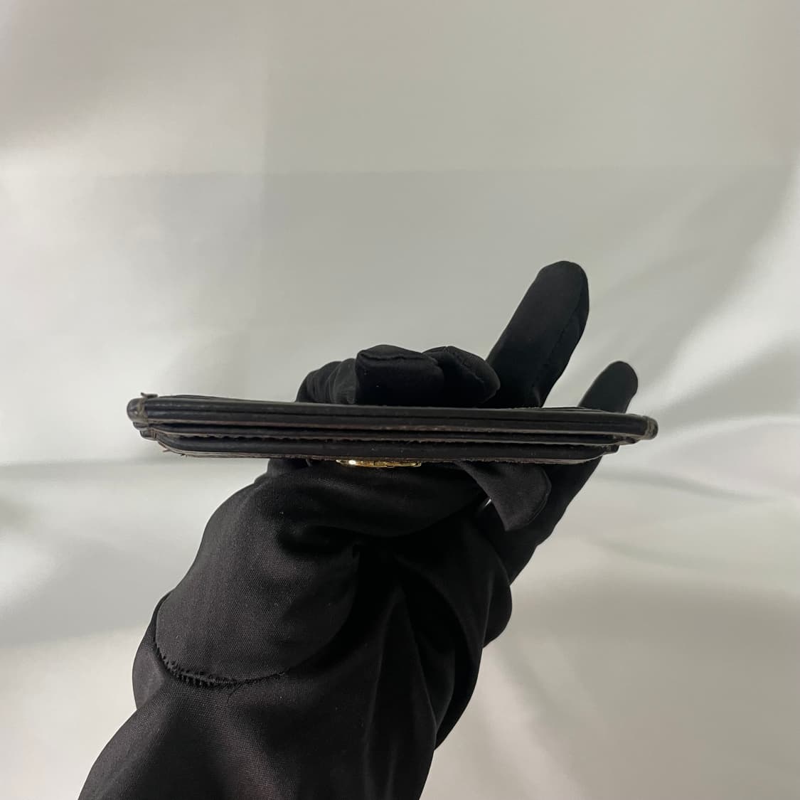 구찌 오피디아 카드지갑 브라운 GG수프림 단품 상품이미지4