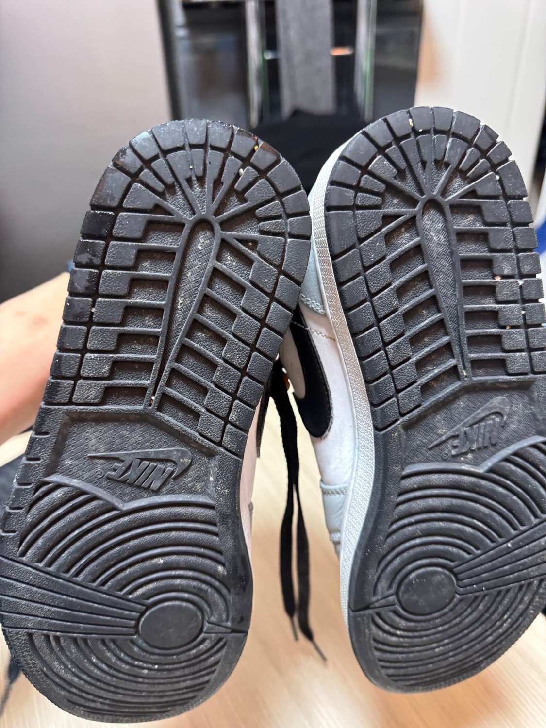 조던 라이트그레이 260 판매합니다  상품이미지1