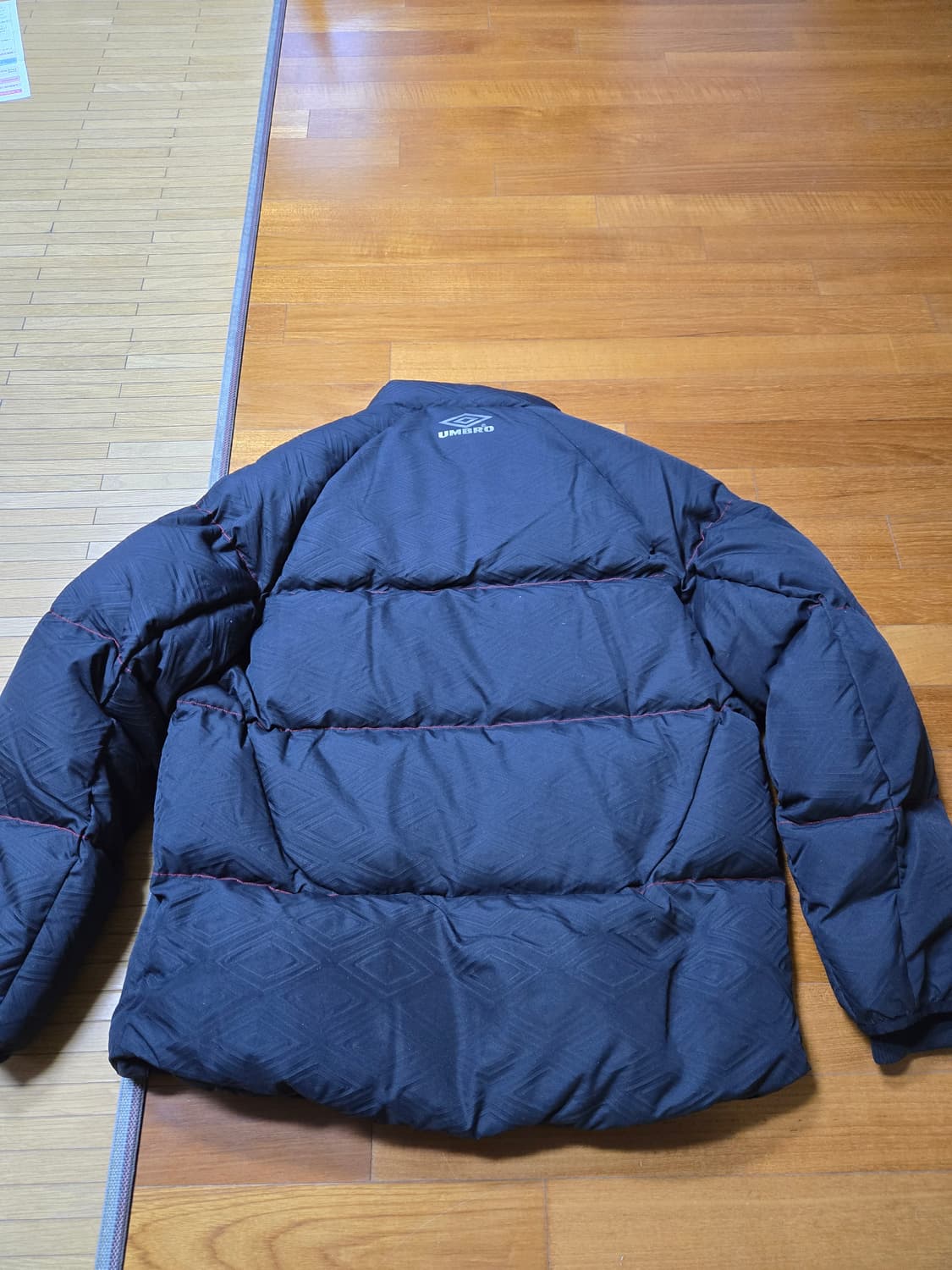 엄브로 패딩 상품이미지2