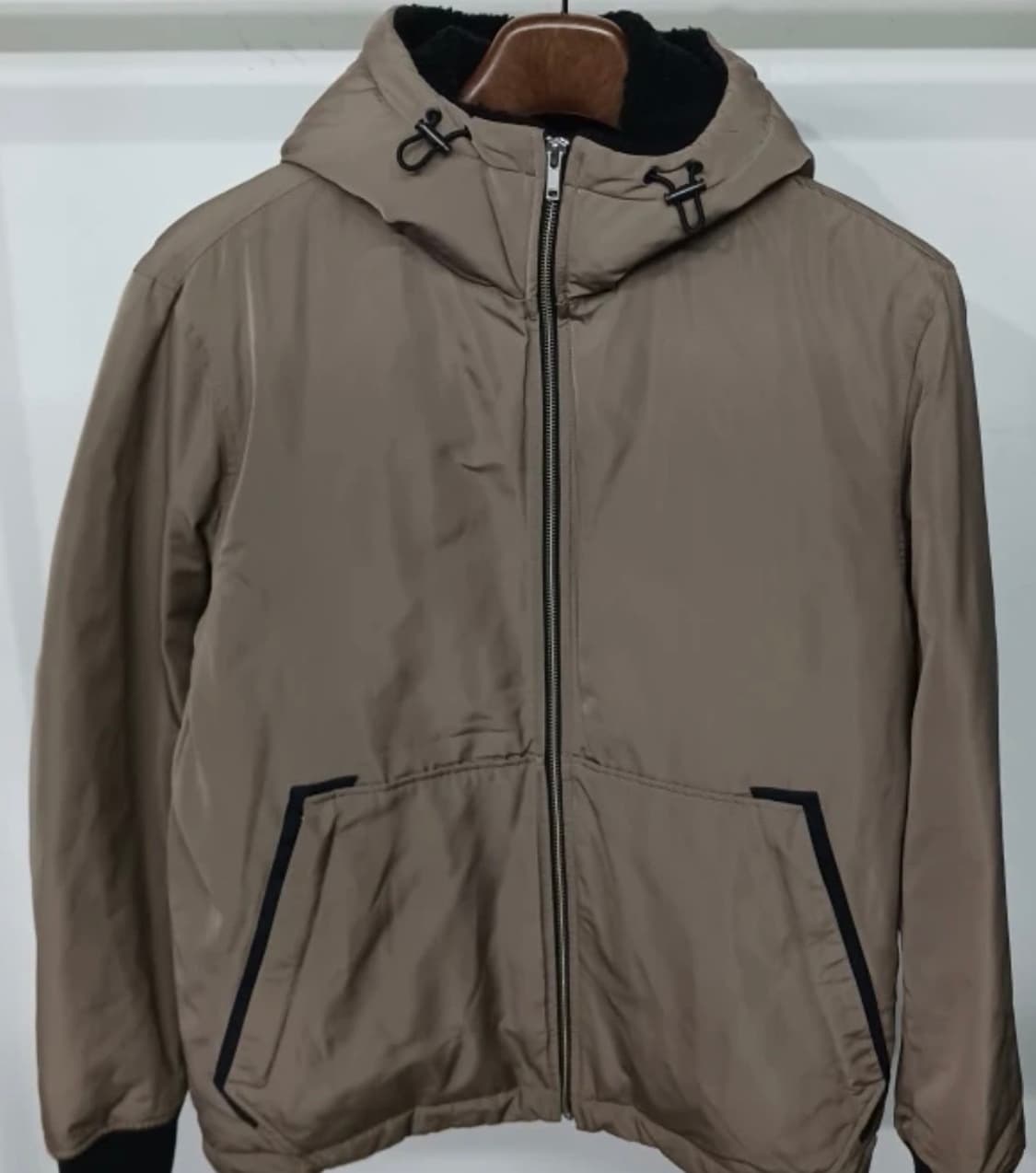 띠어리 푸퍼 패딩 L size 105정도 상품이미지3