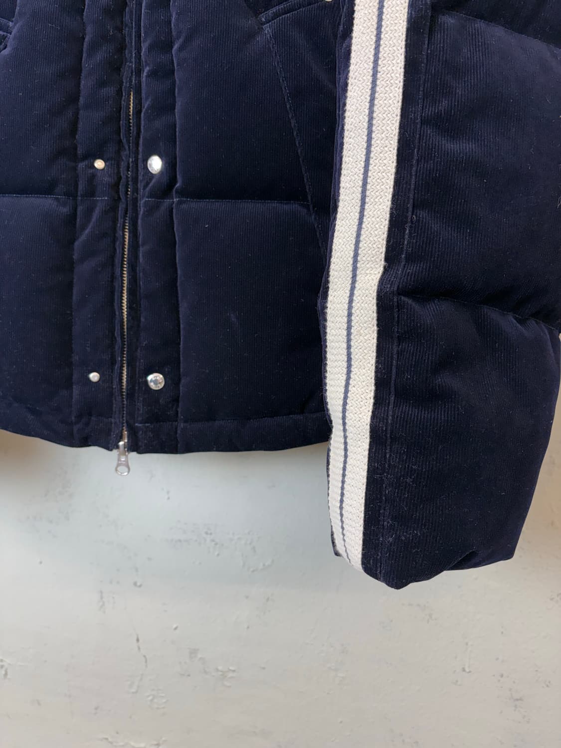 세터 로턴 코듀로이 다운패딩 네이비 상품이미지4