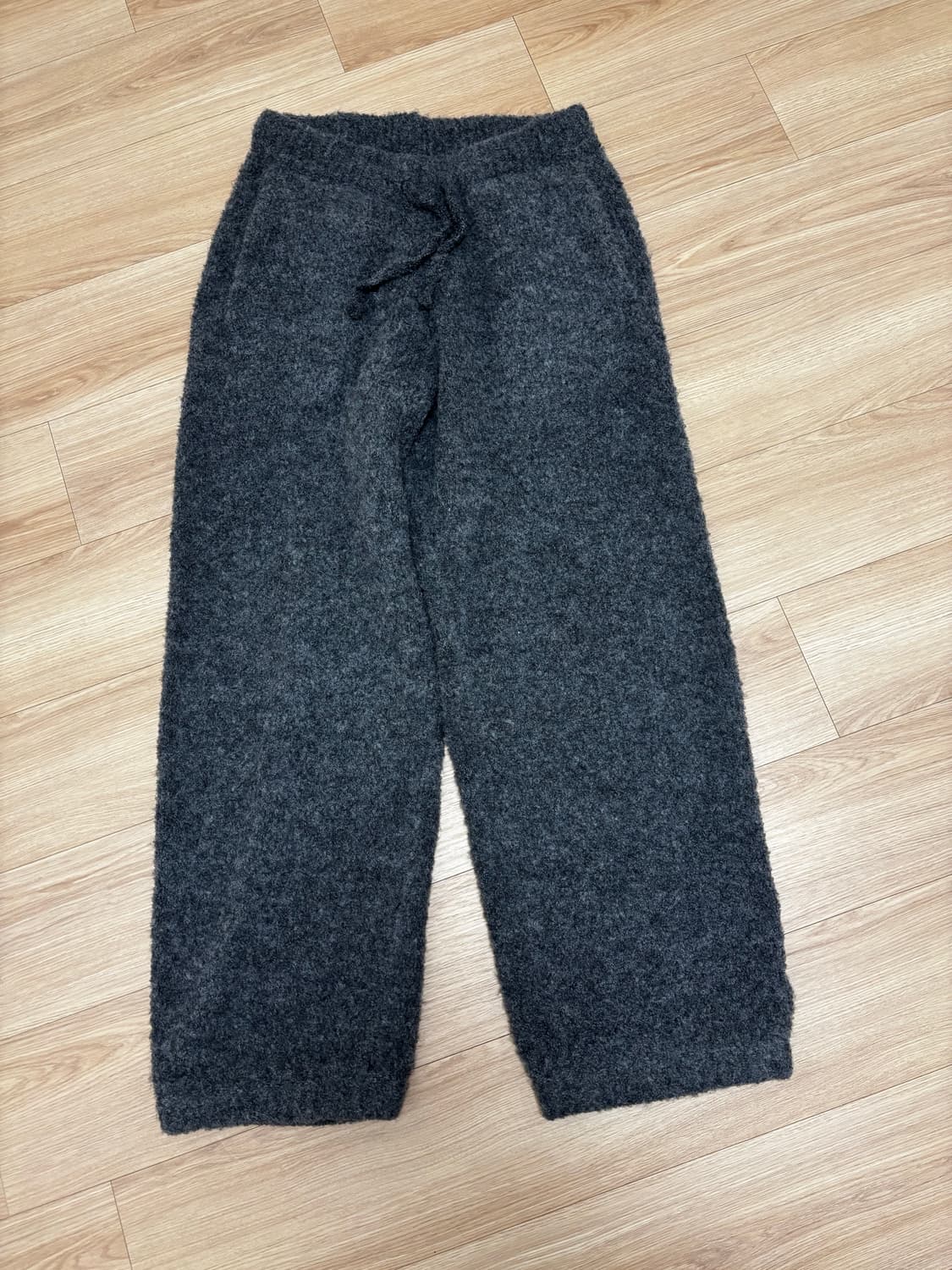 쿠어 알파카 부클레 팬츠 상품이미지1