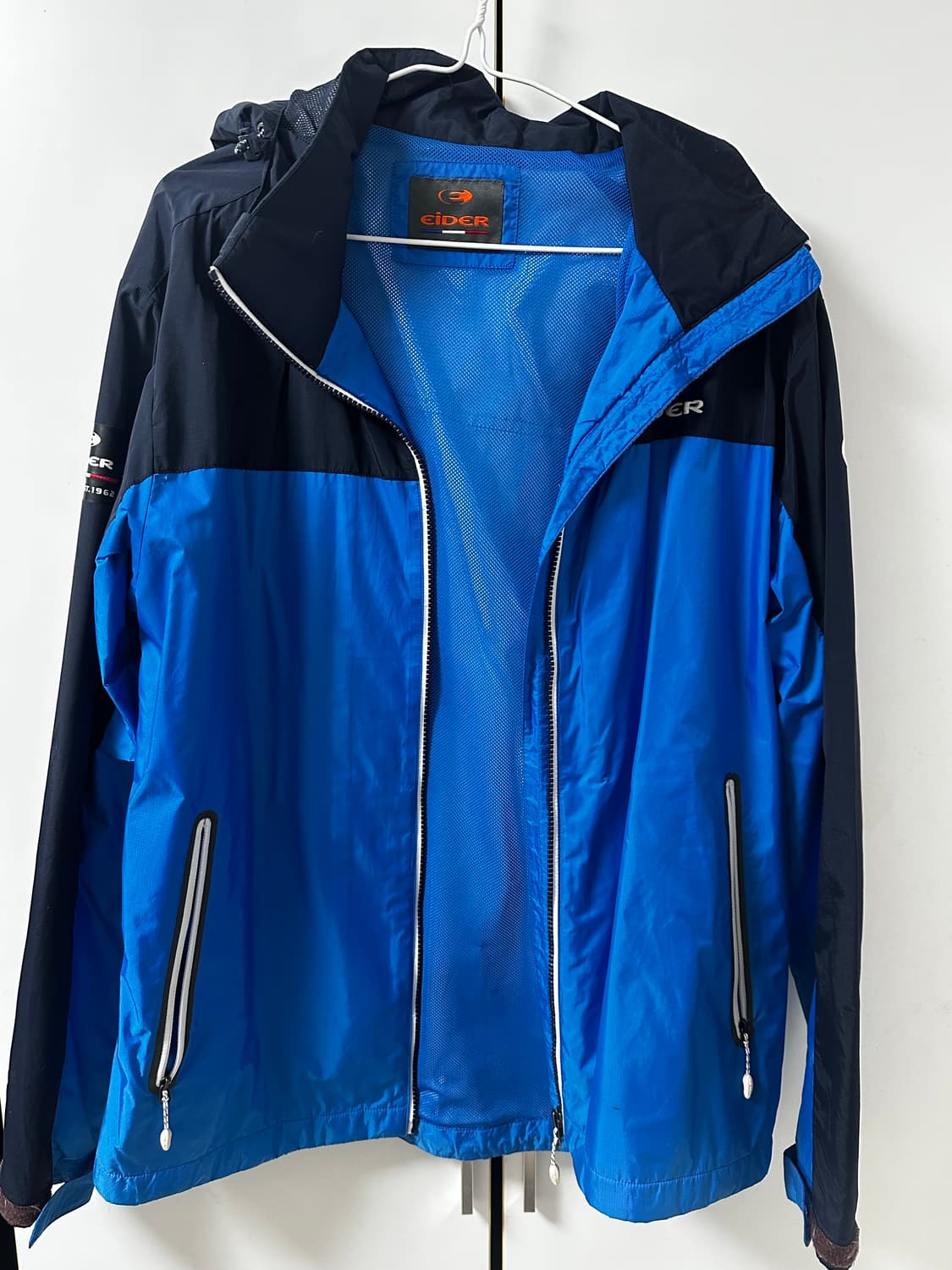 아이더 바람막이 상품이미지1