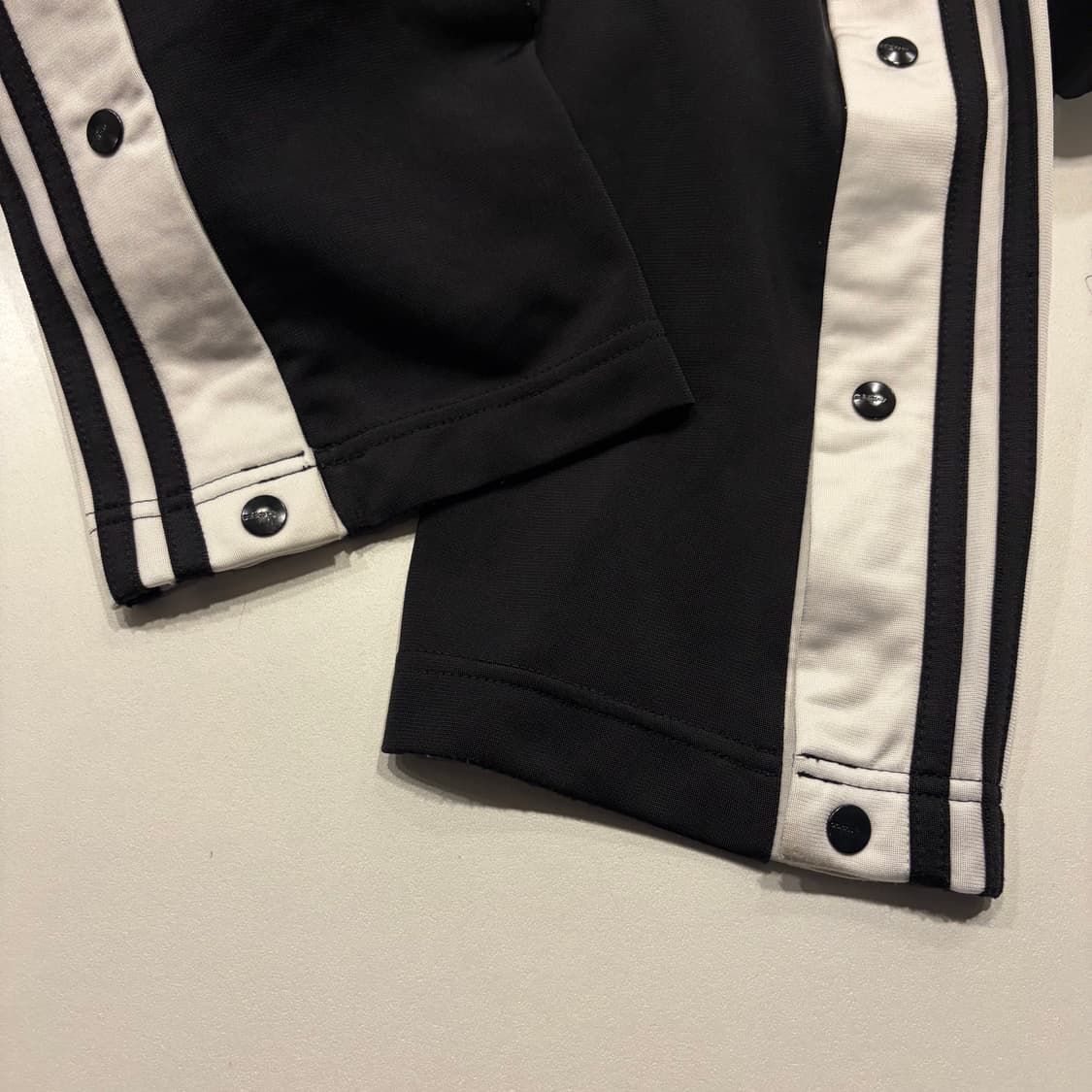 [XS] 아디다스 아디브레이크 삼선 트레이닝 바지 블랙 팬츠C974 상품이미지8