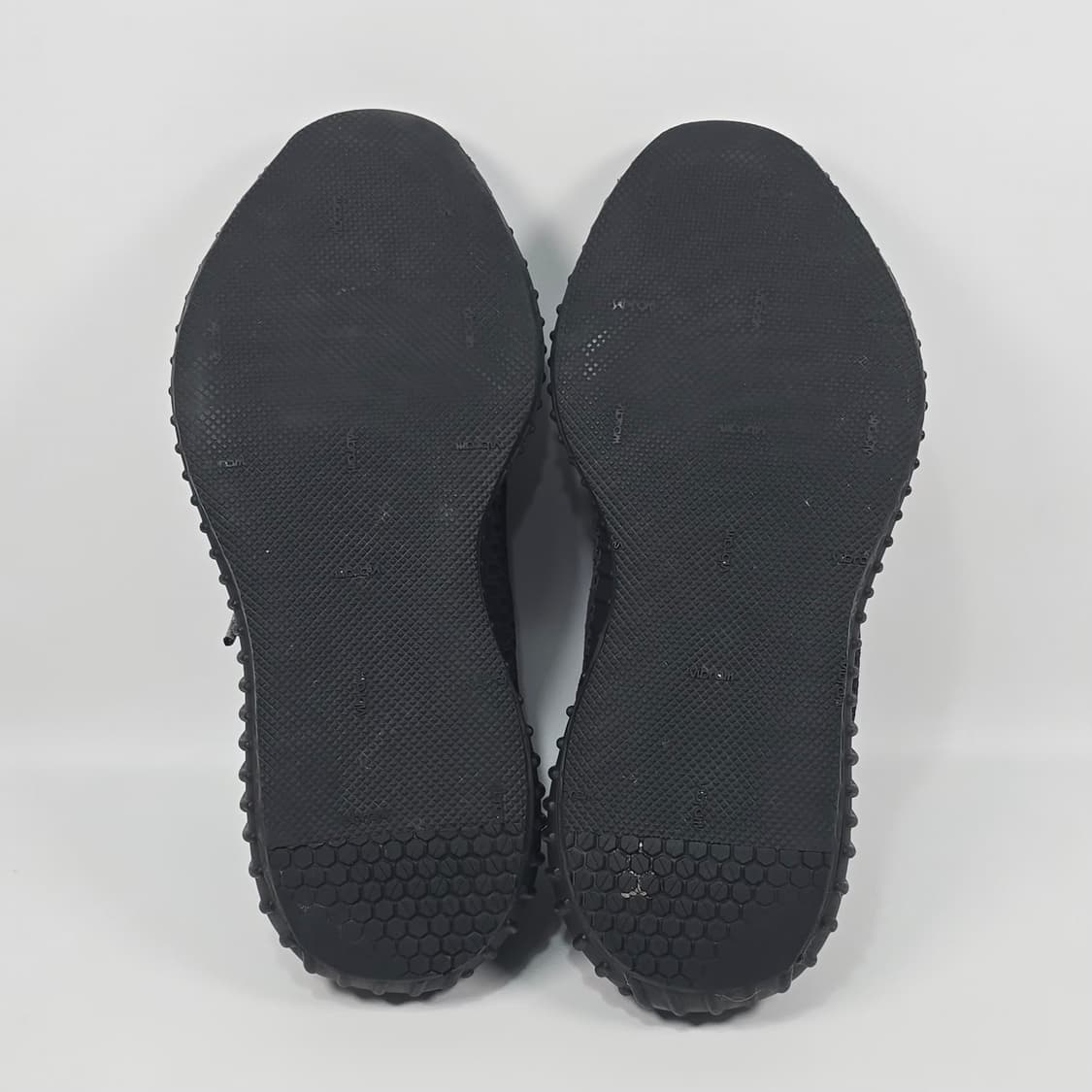 이지부스트 350 v2 트리플블랙 논 리플렉티브( 26 상품이미지7