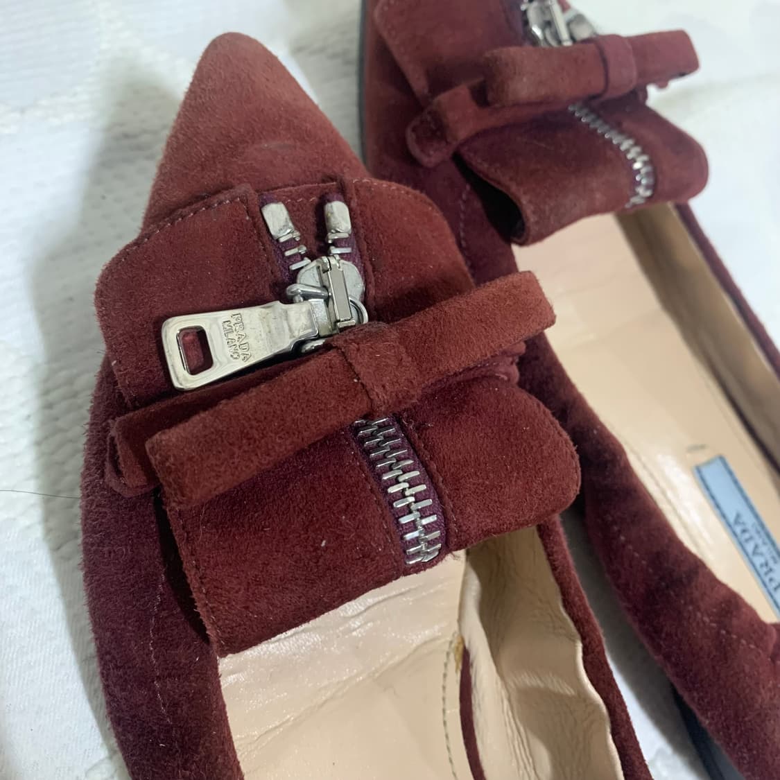 Prada 스웨이드 플랫슈즈 상품이미지4