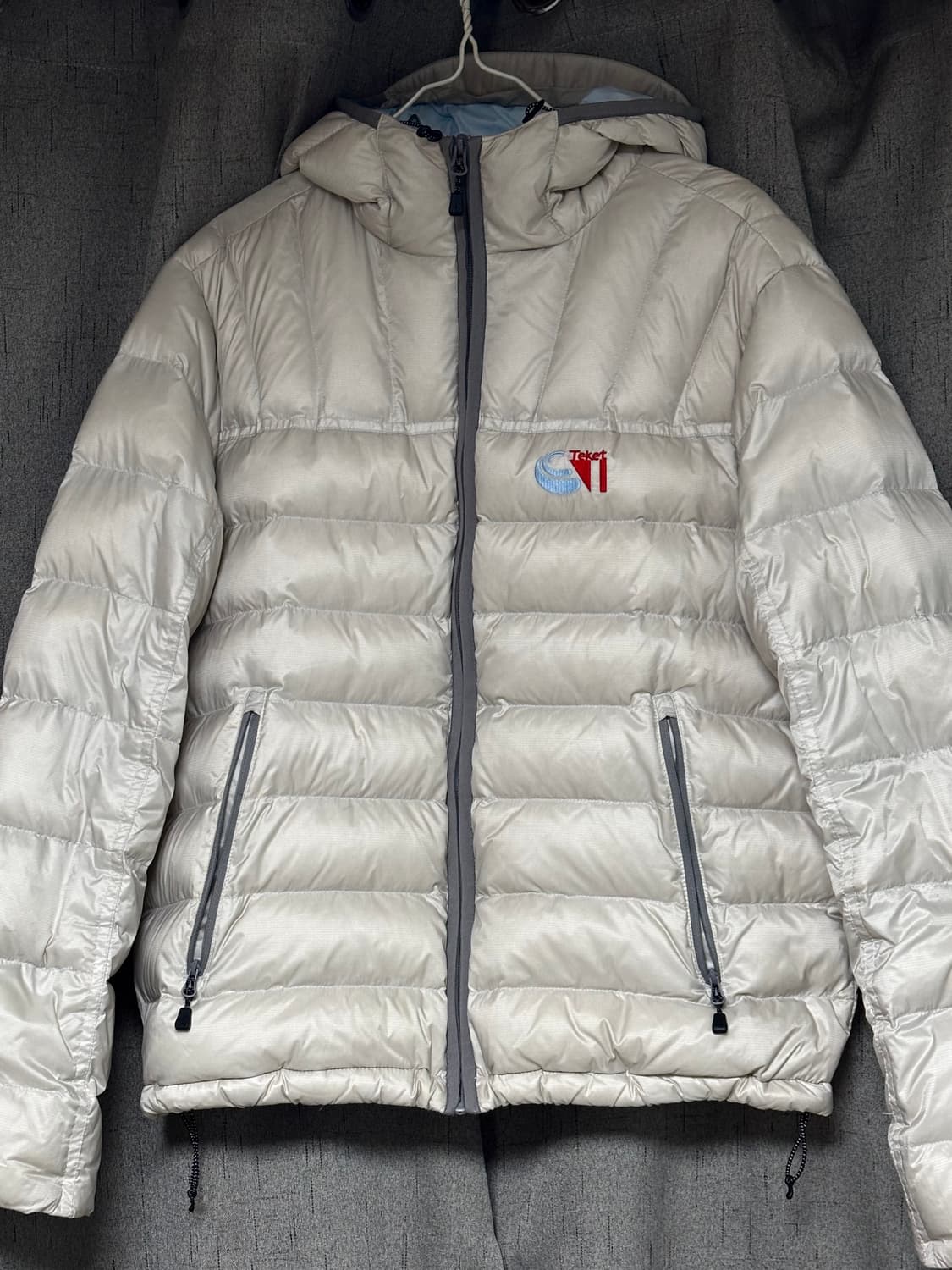 M)테켓 CT 라이트웨이트 다운 자켓 라이트 그레이 상품이미지1