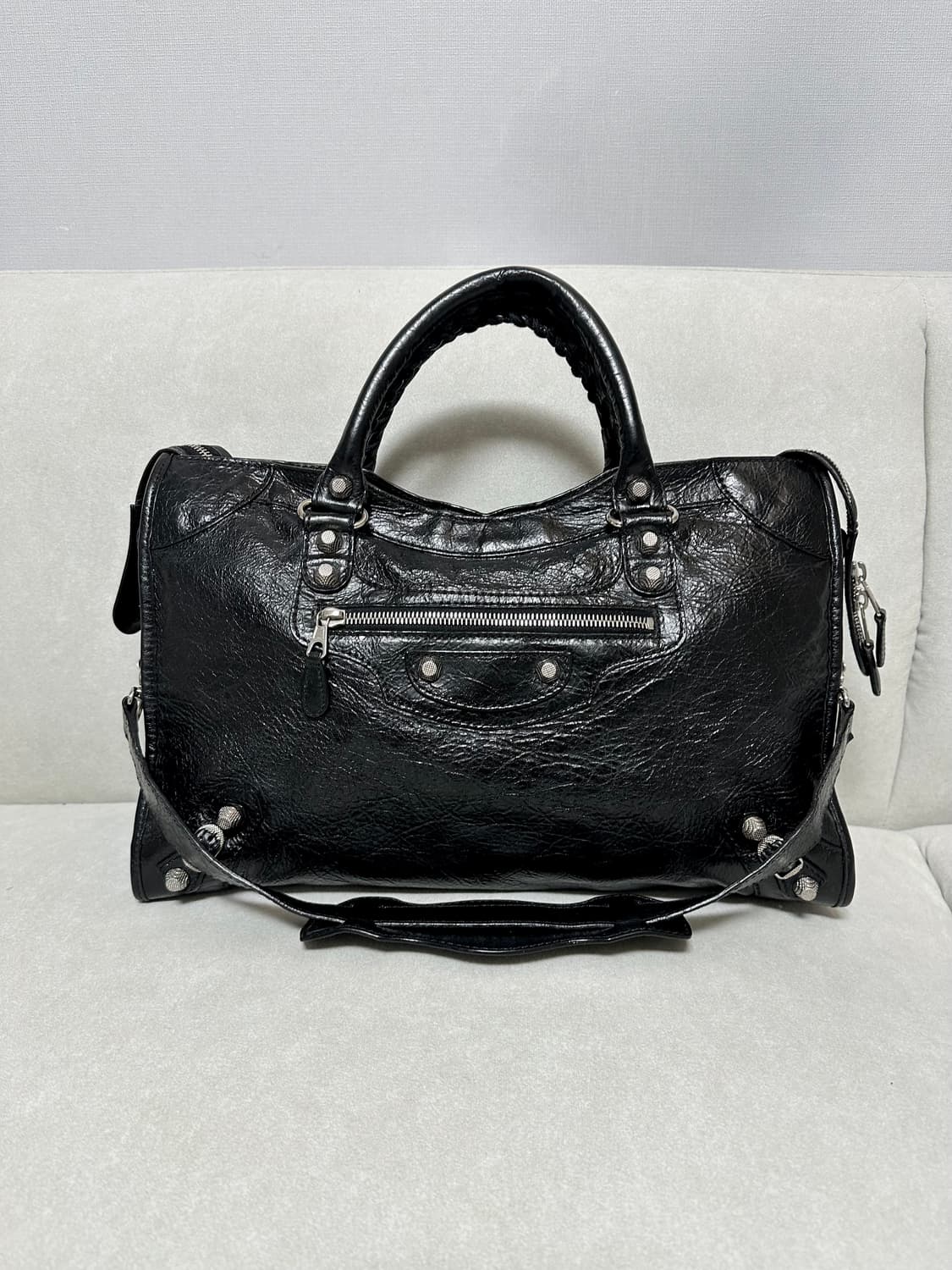 [A+ 정품] 발렌시아가 시티 모터백 미디움 블랙 상품이미지1