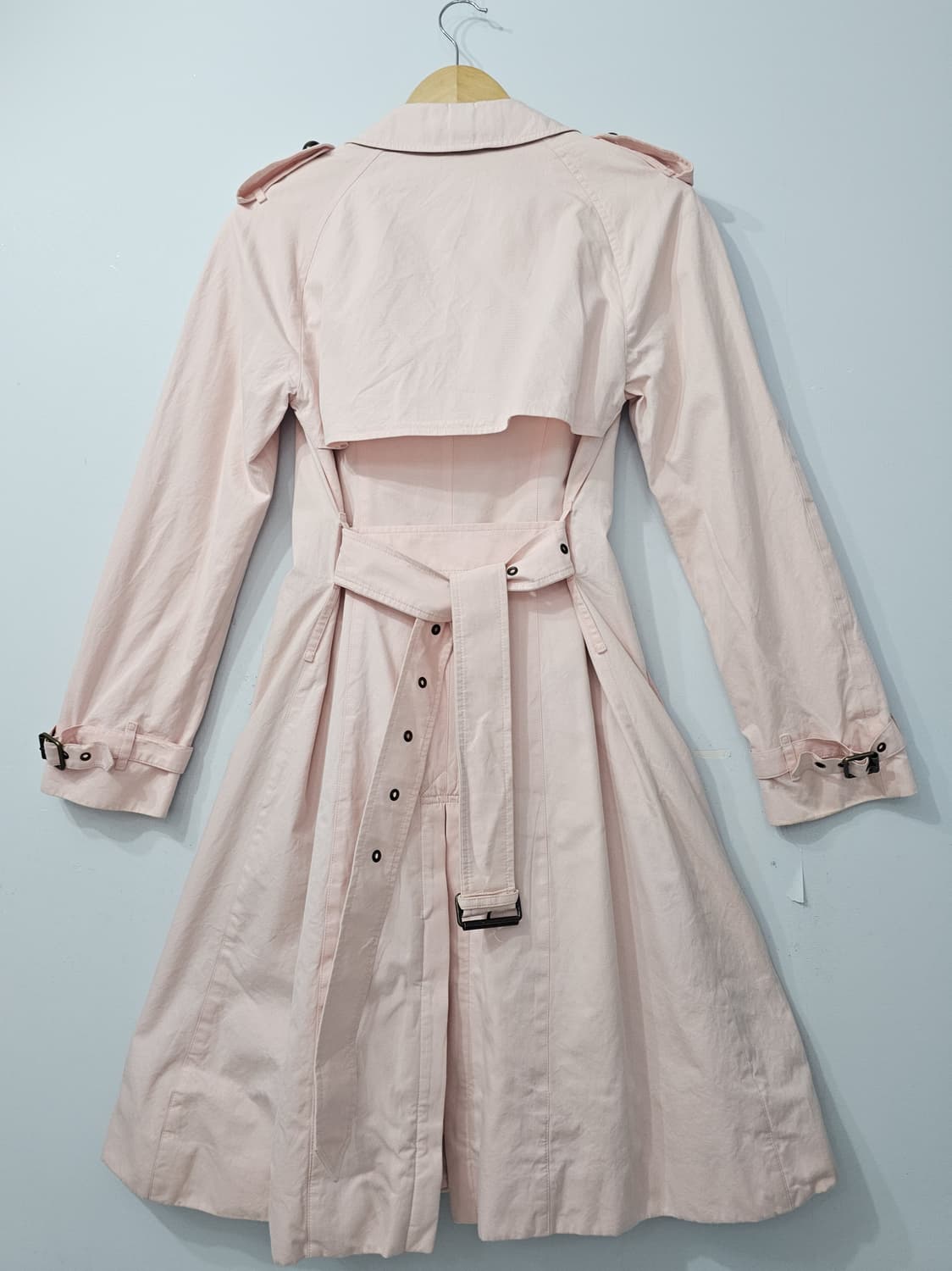 정품 버버리 핑크 트렌치 코트 55 상품이미지3