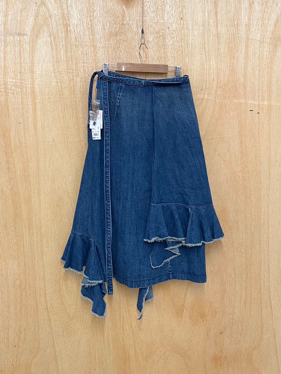 JW ANDERSON x UNIQLO ruffle wrap skirt 상품이미지3