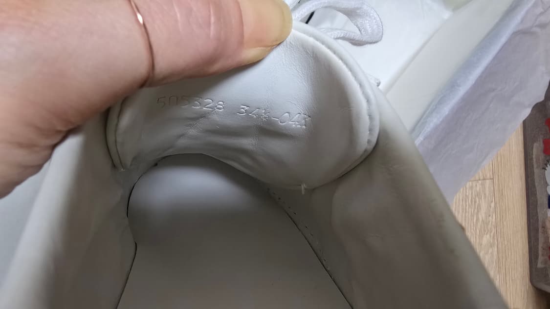 구찌 에이스 LOVED 스니커즈 상품이미지5