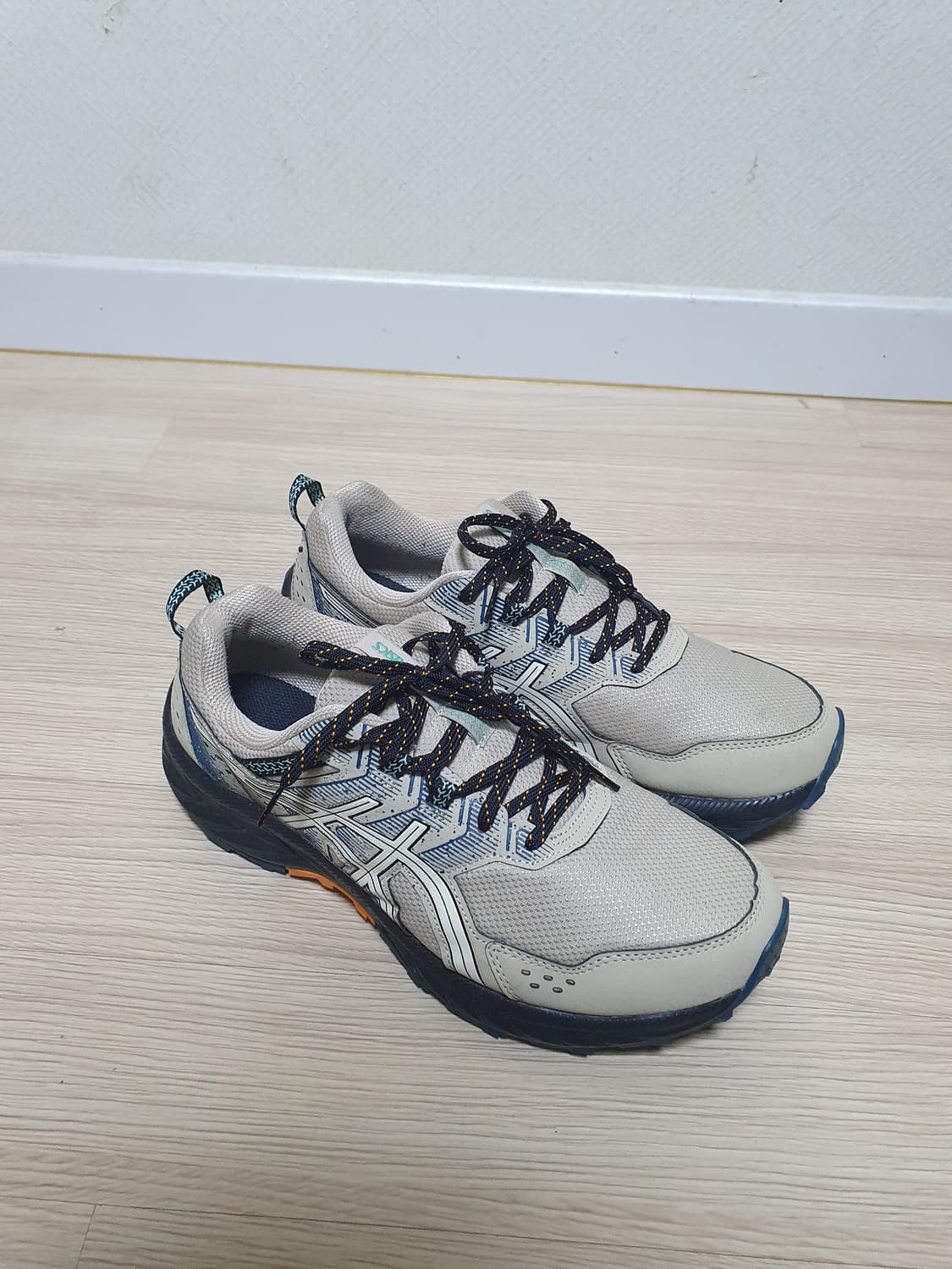 아식스 젤 벤츠9 와이드 운동화 275 상품이미지2