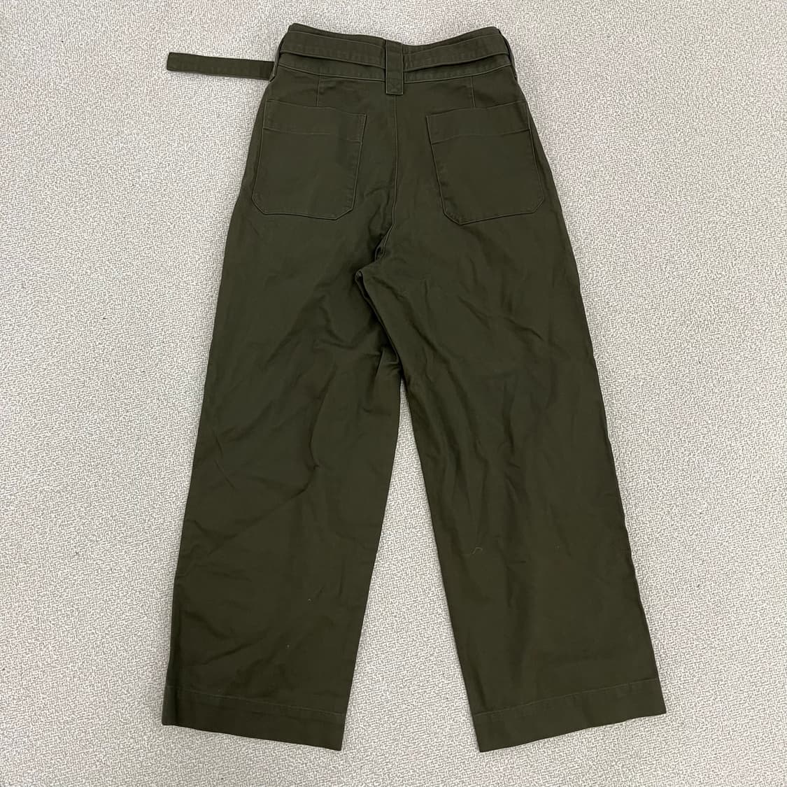 [64] 유니클로 벨티드 카펜터 와이드 치노팬츠 면바지 0106M1 상품이미지5