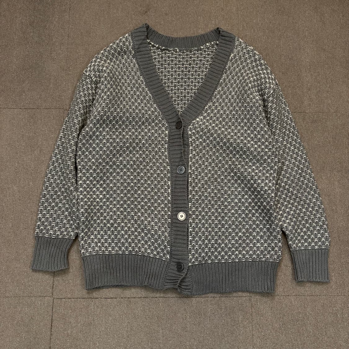 freaks store 프릭스 스토어 3D 오버핏 니트 가디건  상품이미지1