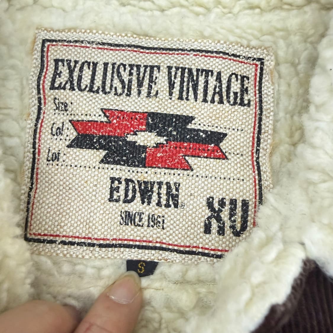 에드윈 셰르파 코듀로이 브라운 자켓 상품이미지5