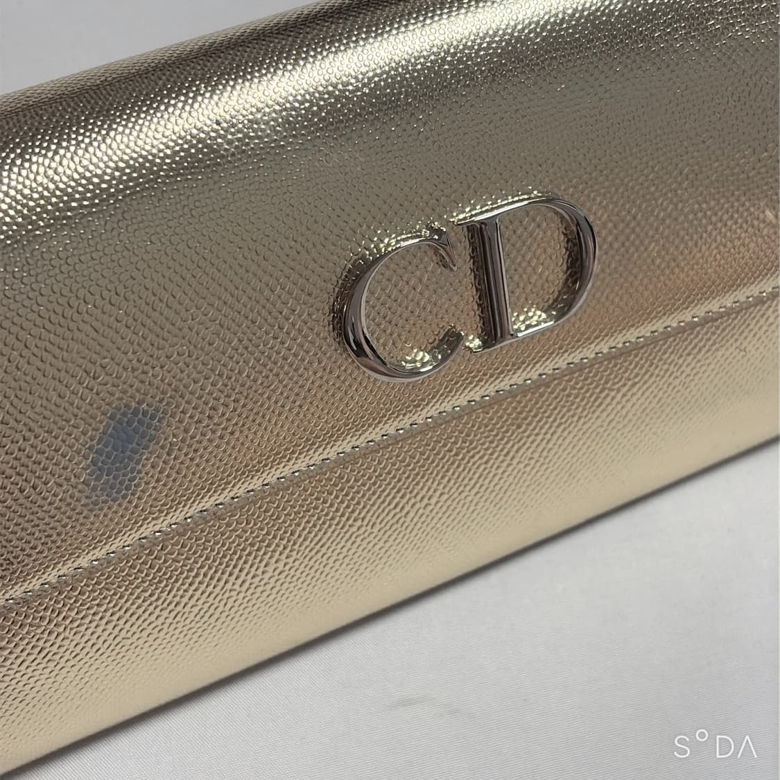 디올 클러치백 골드 상품이미지3