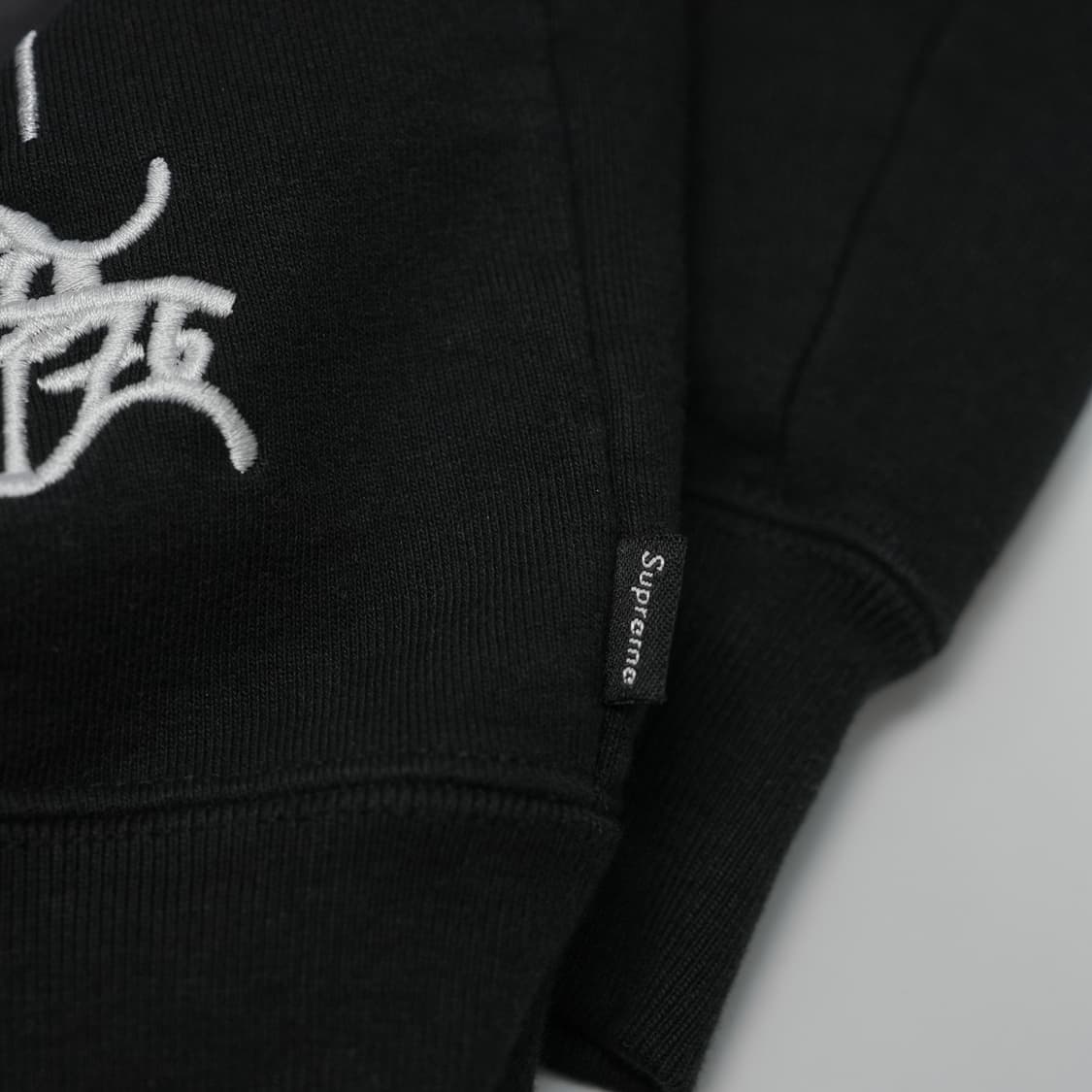 [XL] 슈프림 176 집업 후드 블랙 상품이미지4