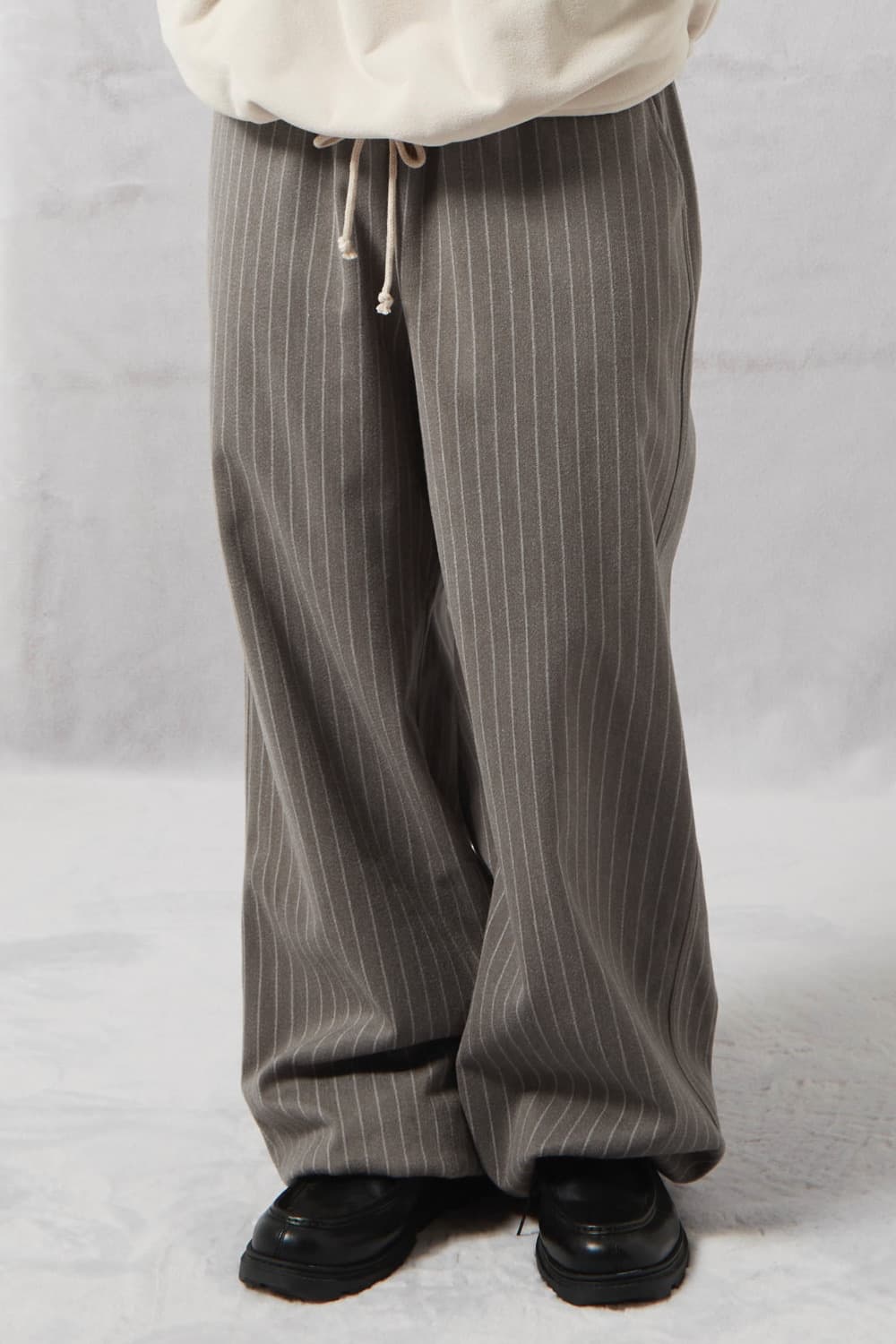 호노리포트 이지 빅 스트라이프 팬츠 상품이미지1